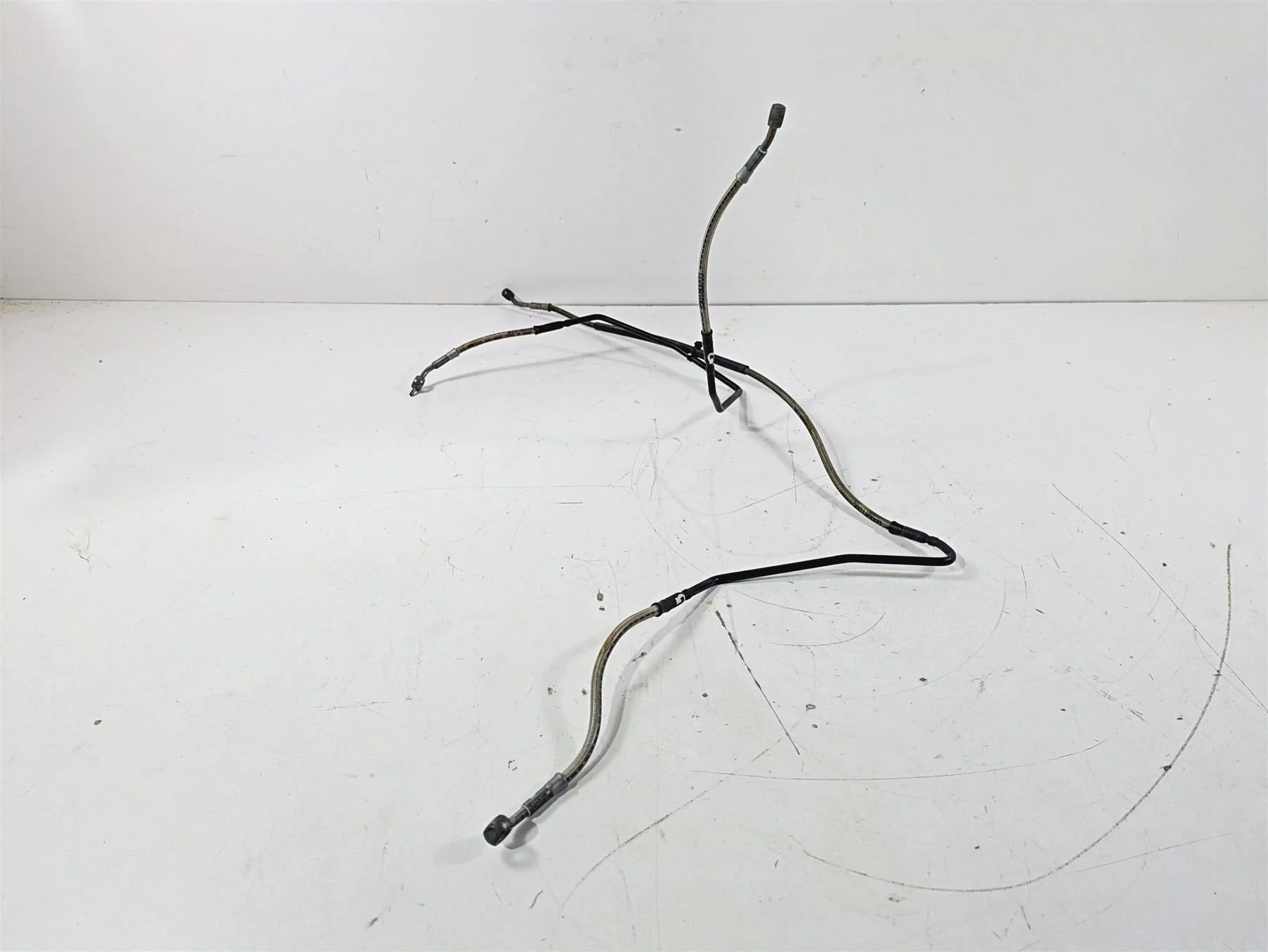 2015 BMW R1200GS Adv K51 Rear Abs Brake Line Hose Set 34328526555 34328526554 - Image 4