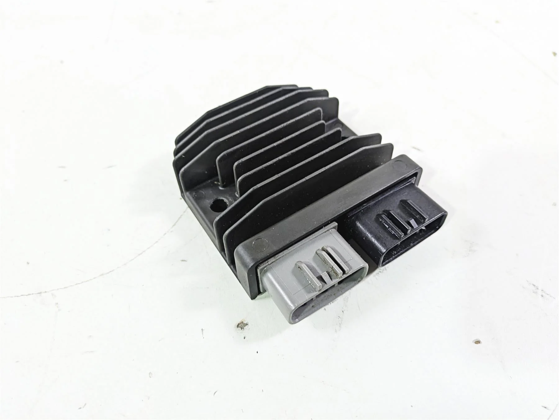 2015 BMW R1200GS Adv K51 Rectifier Voltage Regulator FH927AB 12318523367