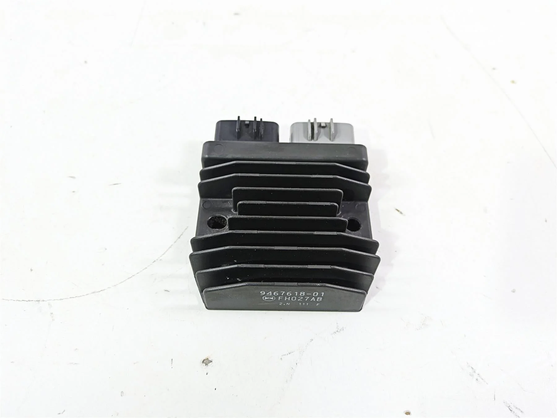 2015 BMW R1200GS Adv K51 Rectifier Voltage Regulator FH927AB 12318523367 - Image 6
