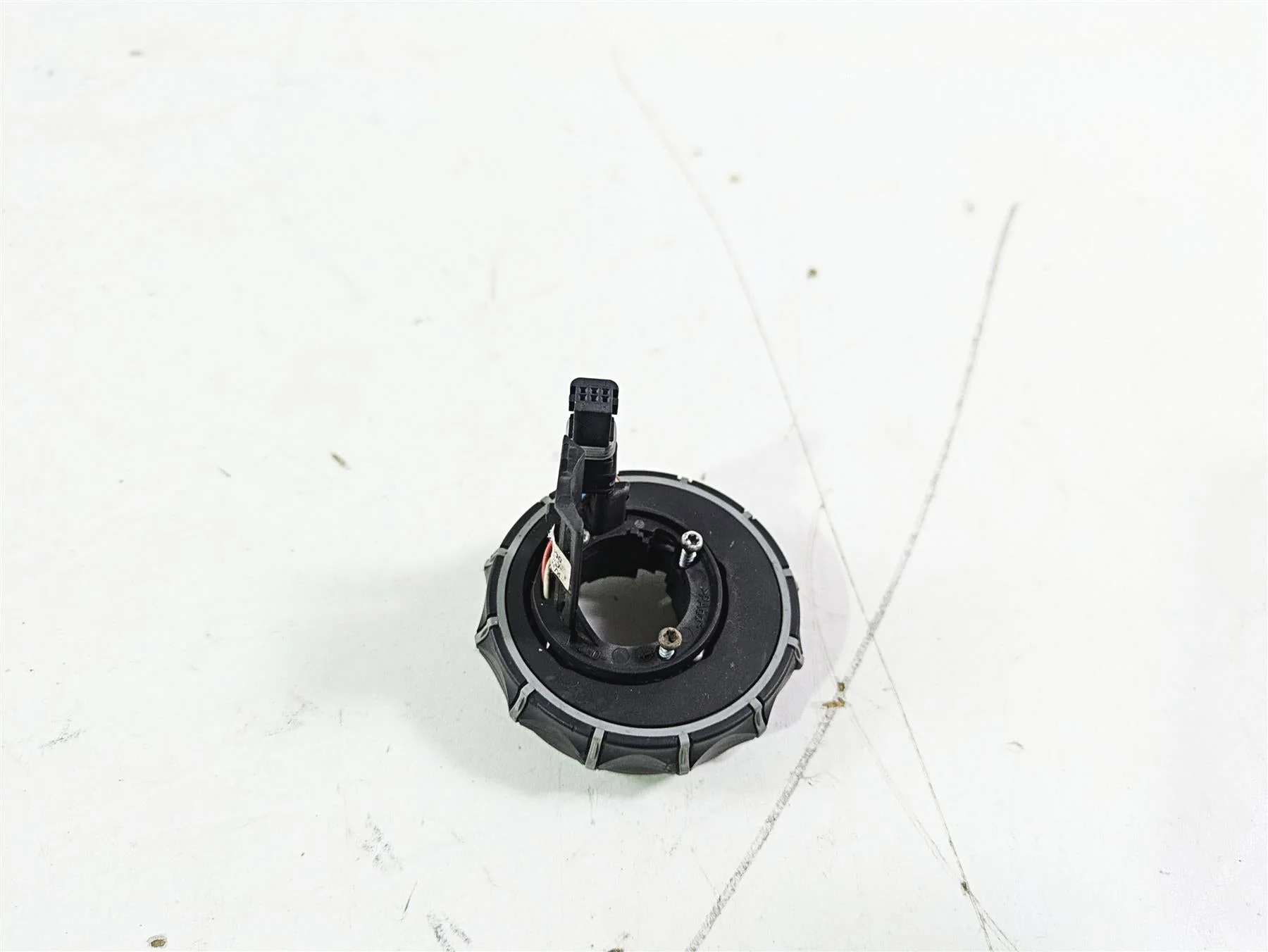 2015 BMW R1200GS Adv K51 Round Multi Controller Switch 8552113 61317727498 - Image 9