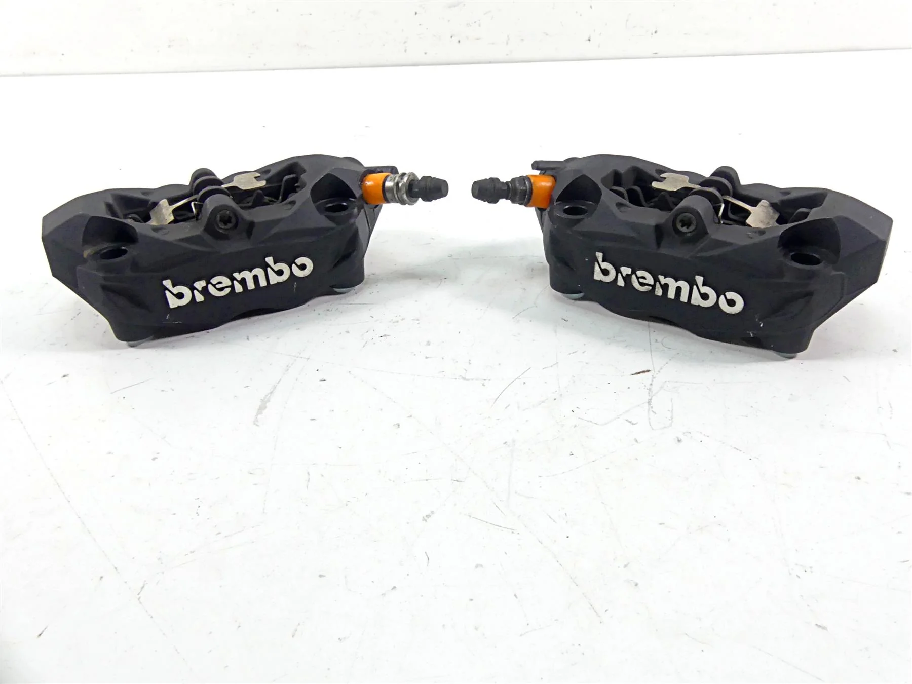 2015 BMW R1200GS GSW K50 Front Brembo Brake Caliper 100mm Set 34118556205 - Image 11