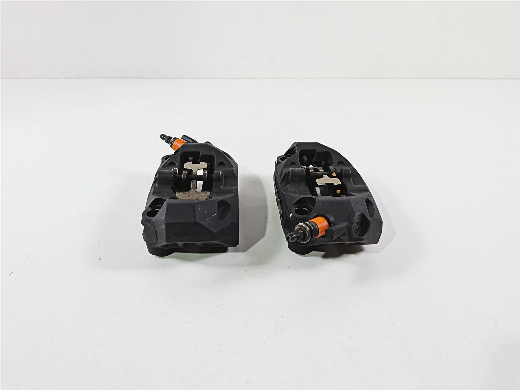 2015 BMW R1200GS  K50 Brembo 100mm Front Brake Calipers 34118556205 34118556206 - Image 6