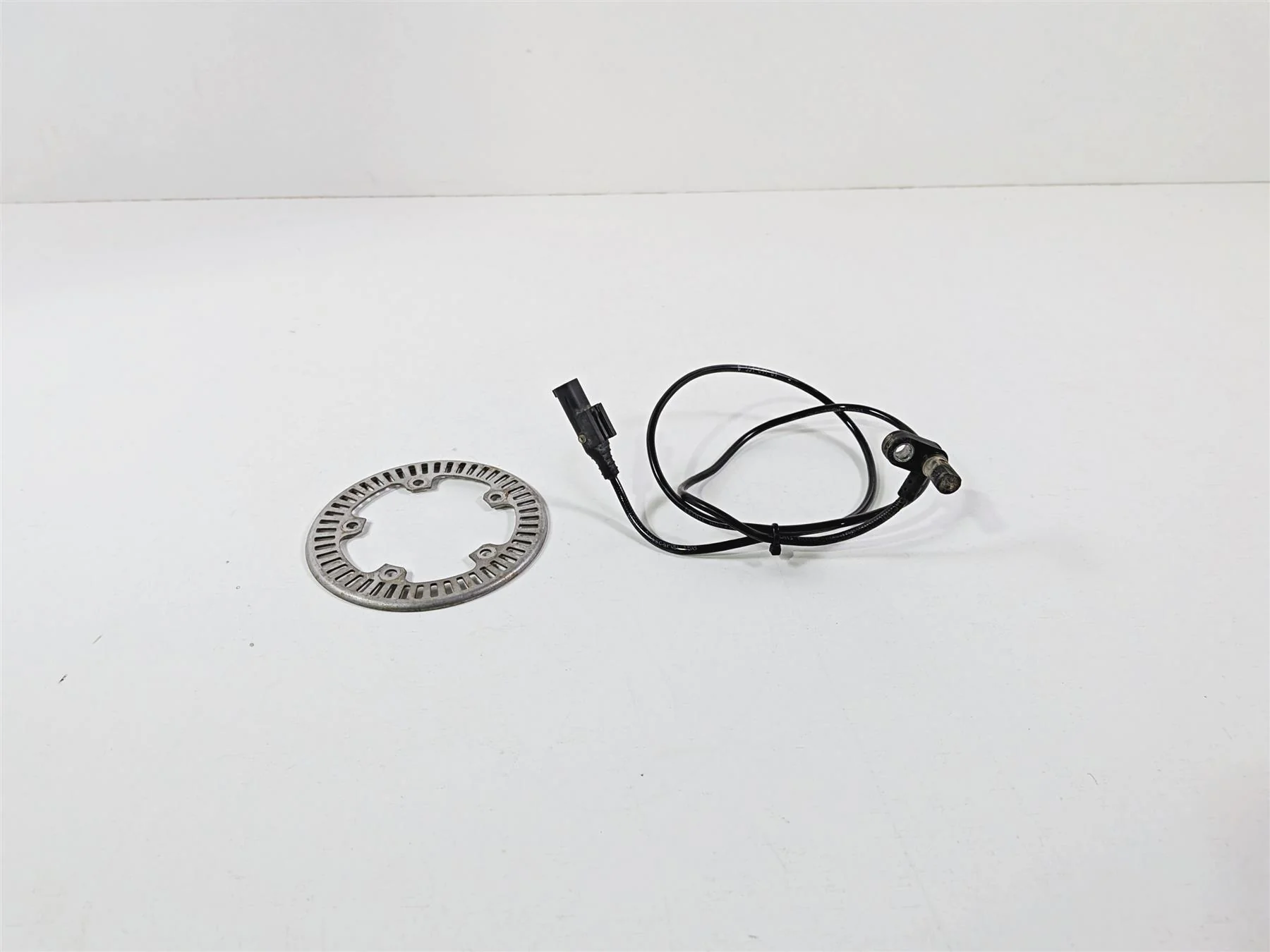 2015 BMW R1200GS K50 Front Abs Brake Wheel Speed Sensor 34528551611 - Image 2
