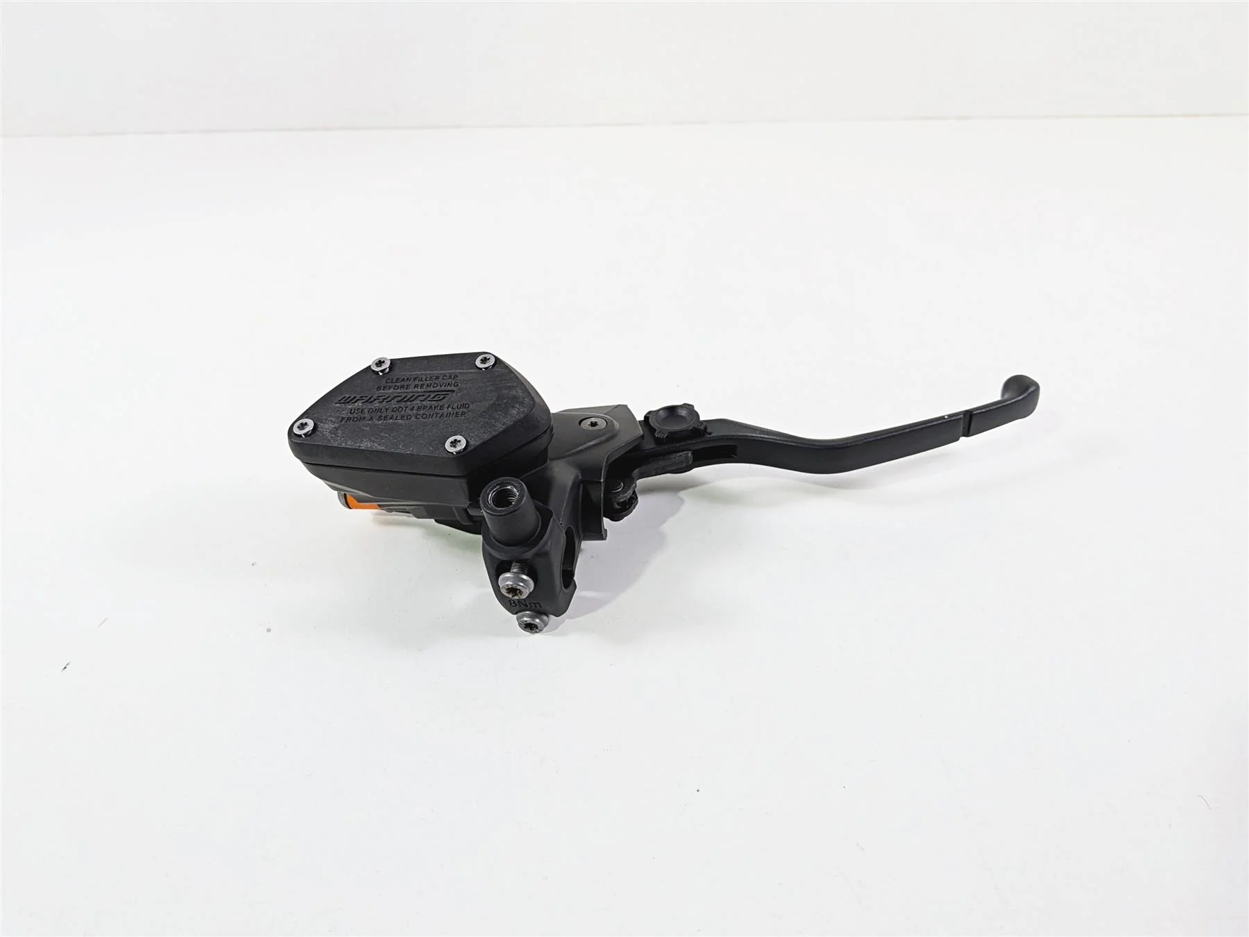 2015 BMW R1200GS K50 Front Brake Master Cylinder & Lever 32728559604 - Image 2