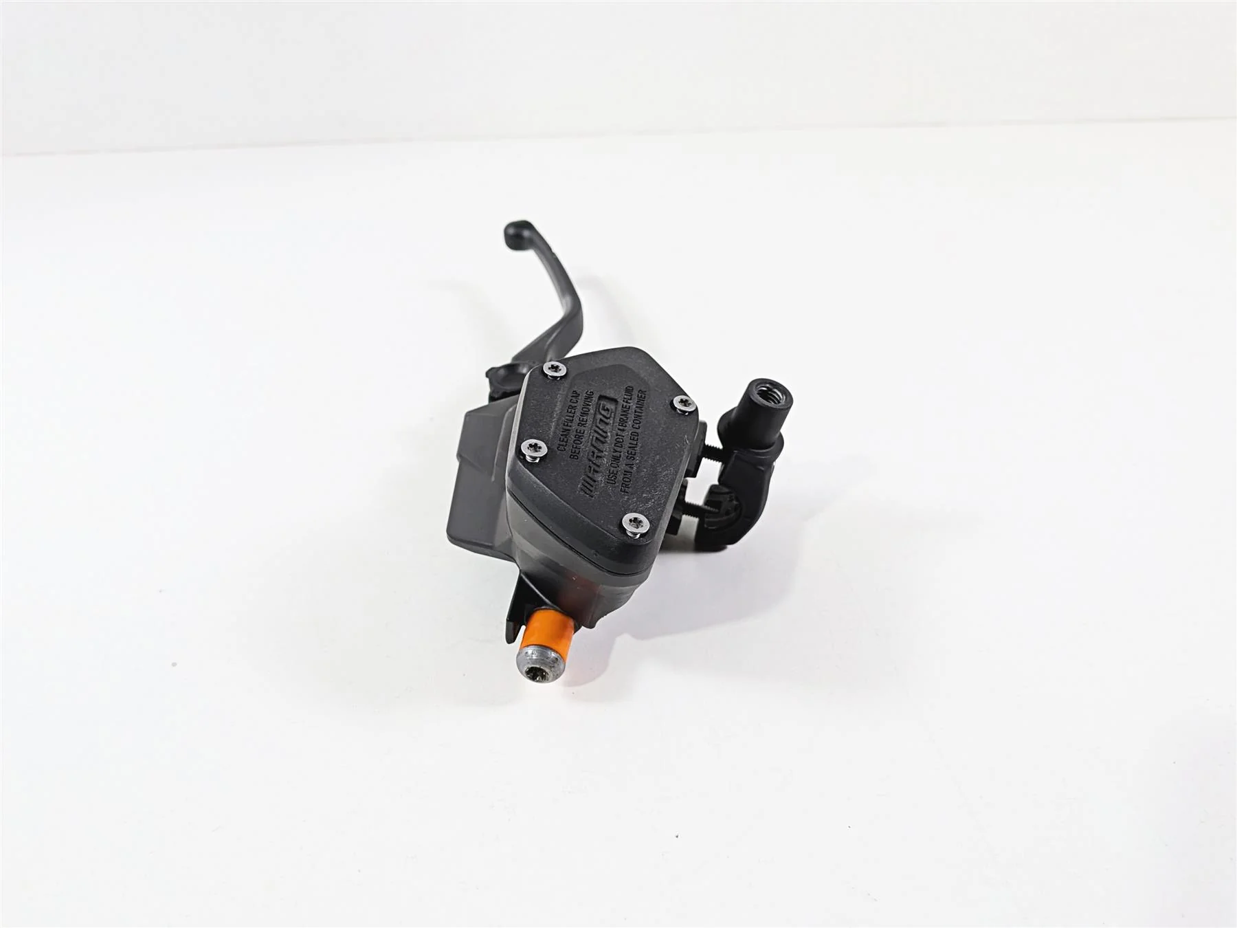 2015 BMW R1200GS K50 Front Brake Master Cylinder & Lever 32728559604 - Image 3