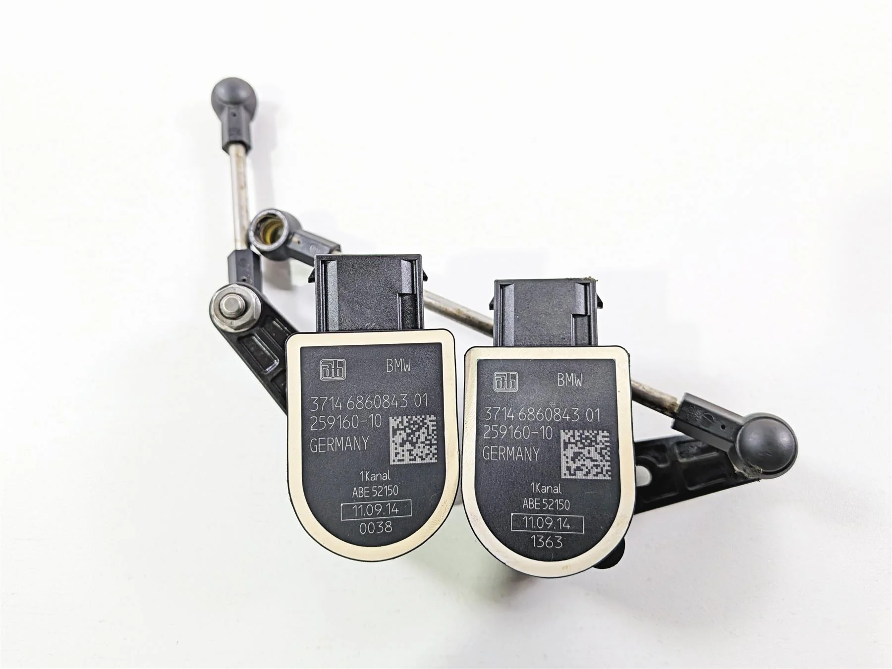 2015 BMW R1200GS K50 Front & Rear Bike Level Leveling Sensor 37146860843 - Image 8