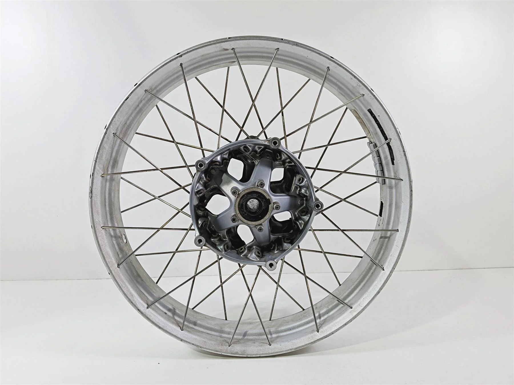 2015 BMW R1200GS  K50 Front Wheel Rim 19x3 - 1.4mm Runout 36318528529 - Image 5