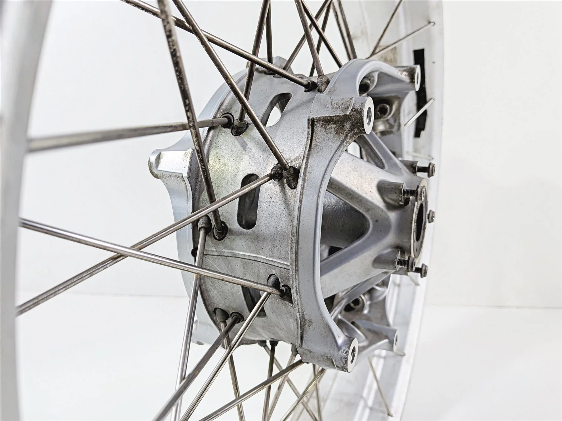 2015 BMW R1200GS  K50 Front Wheel Rim 19x3 - 1.4mm Runout 36318528529 - Image 8