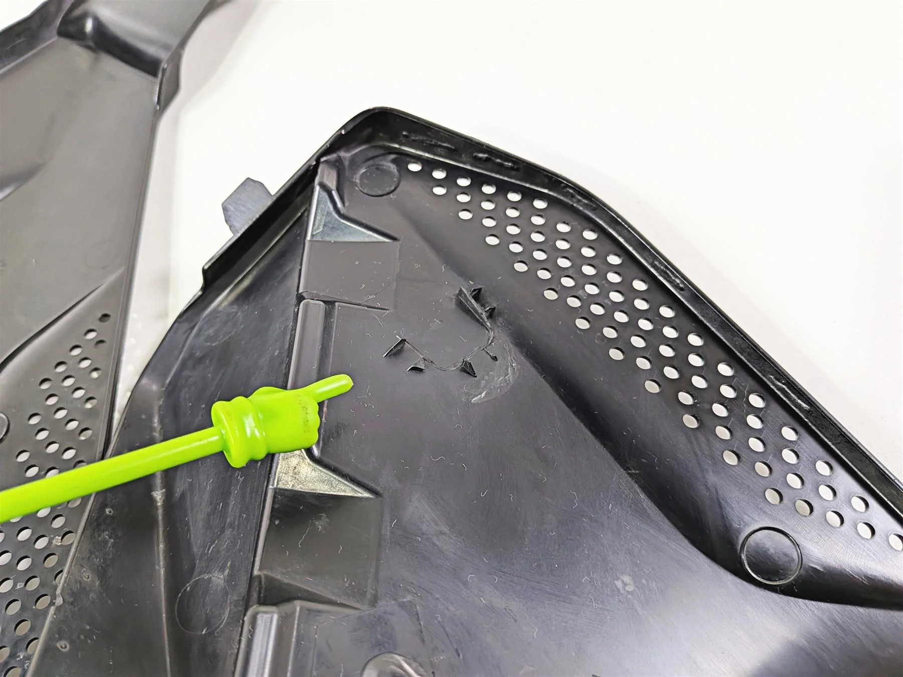 2015 BMW R1200GS  K50 Lower Side Tank Fairing Set READ 46638528676 46638528675 - Image 10