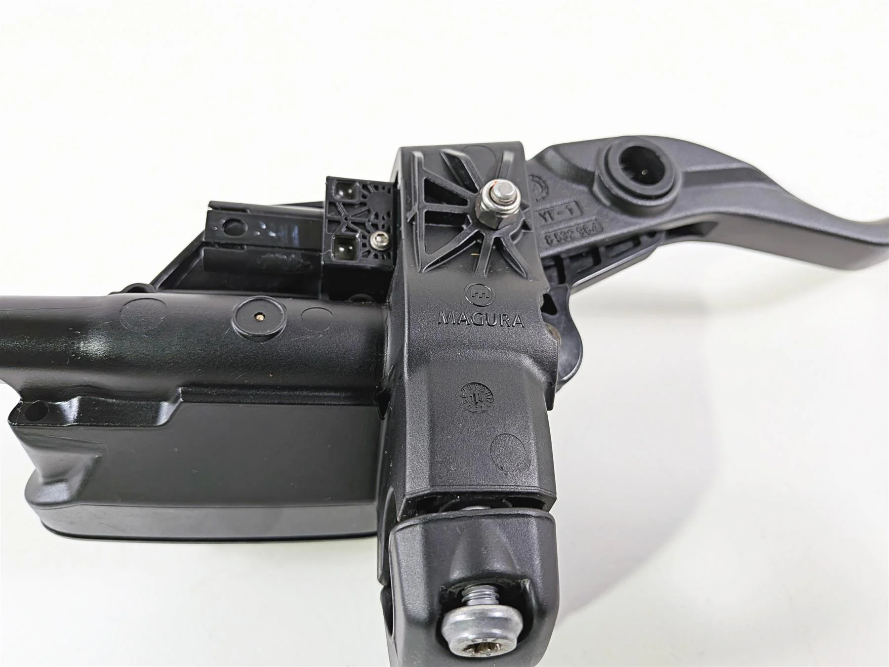 2015 BMW R1200GS  K50 Magura Clutch Master Cylinder 32728524919 - Image 9