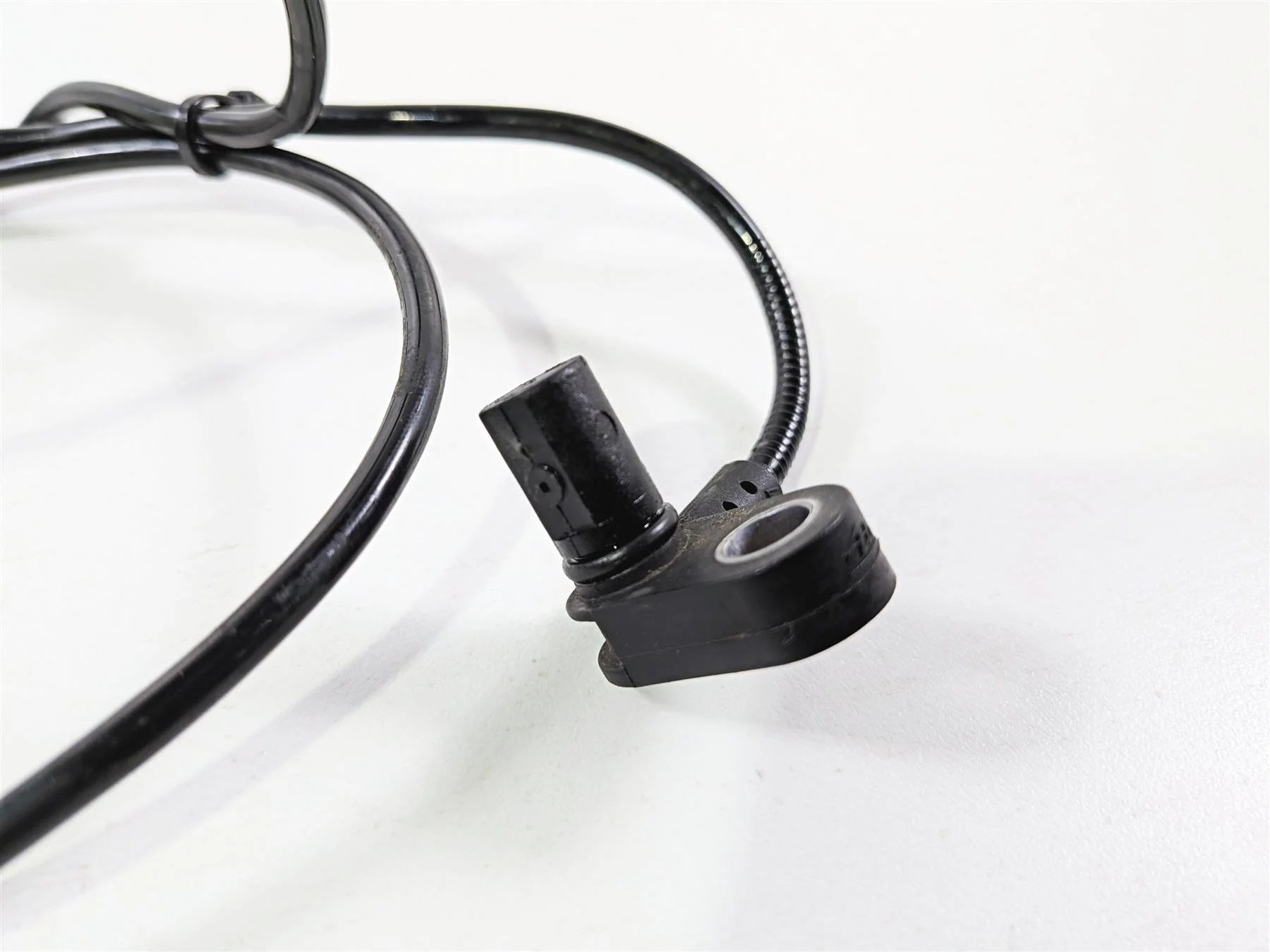 2015 BMW R1200GS  K50 Rear Abs Brake Wheel Speed Sensor 34528551611 - Image 9