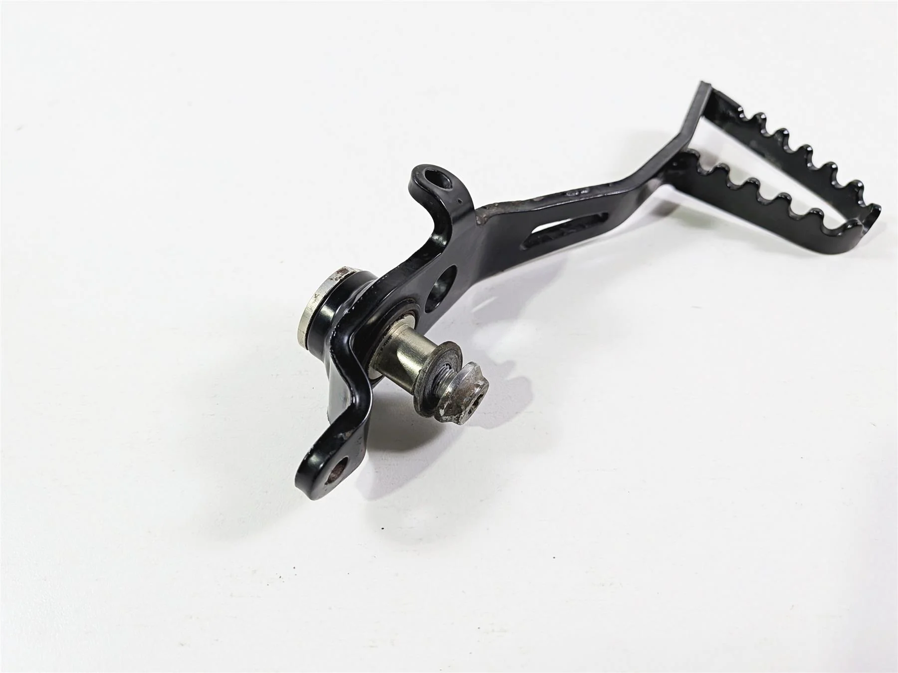 2015 BMW R1200GS  K50 Rear Black Brake Pedal Lever 35218530510 - Image 12
