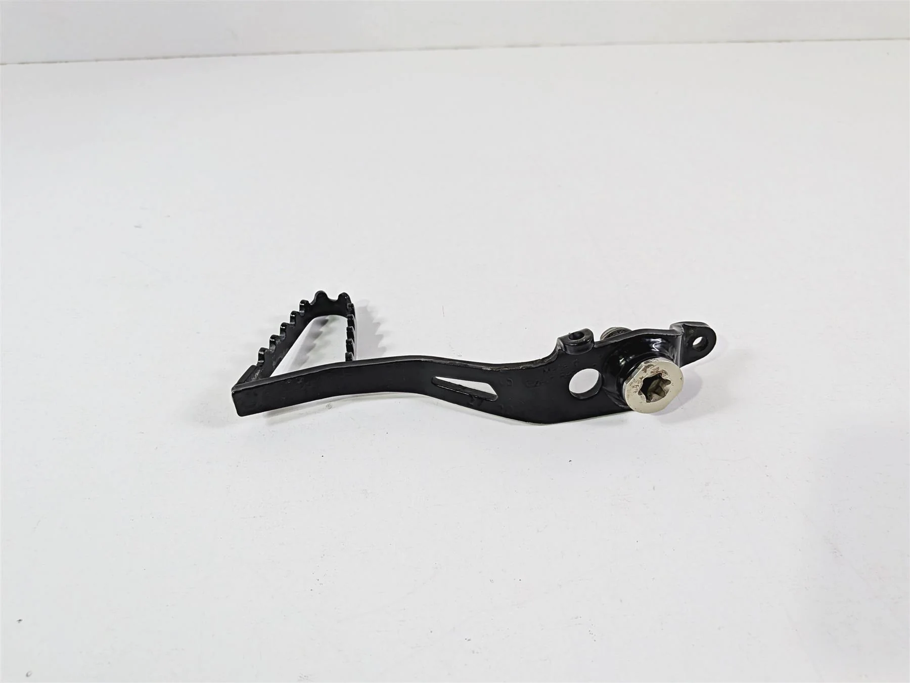 2015 BMW R1200GS  K50 Rear Black Brake Pedal Lever 35218530510 - Image 4