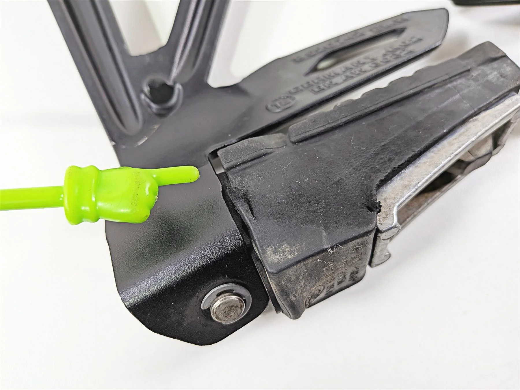 2015 BMW R1200GS  K50 Rear Black Passenger Foot Peg Set 46718526741 46718526742 - Image 11