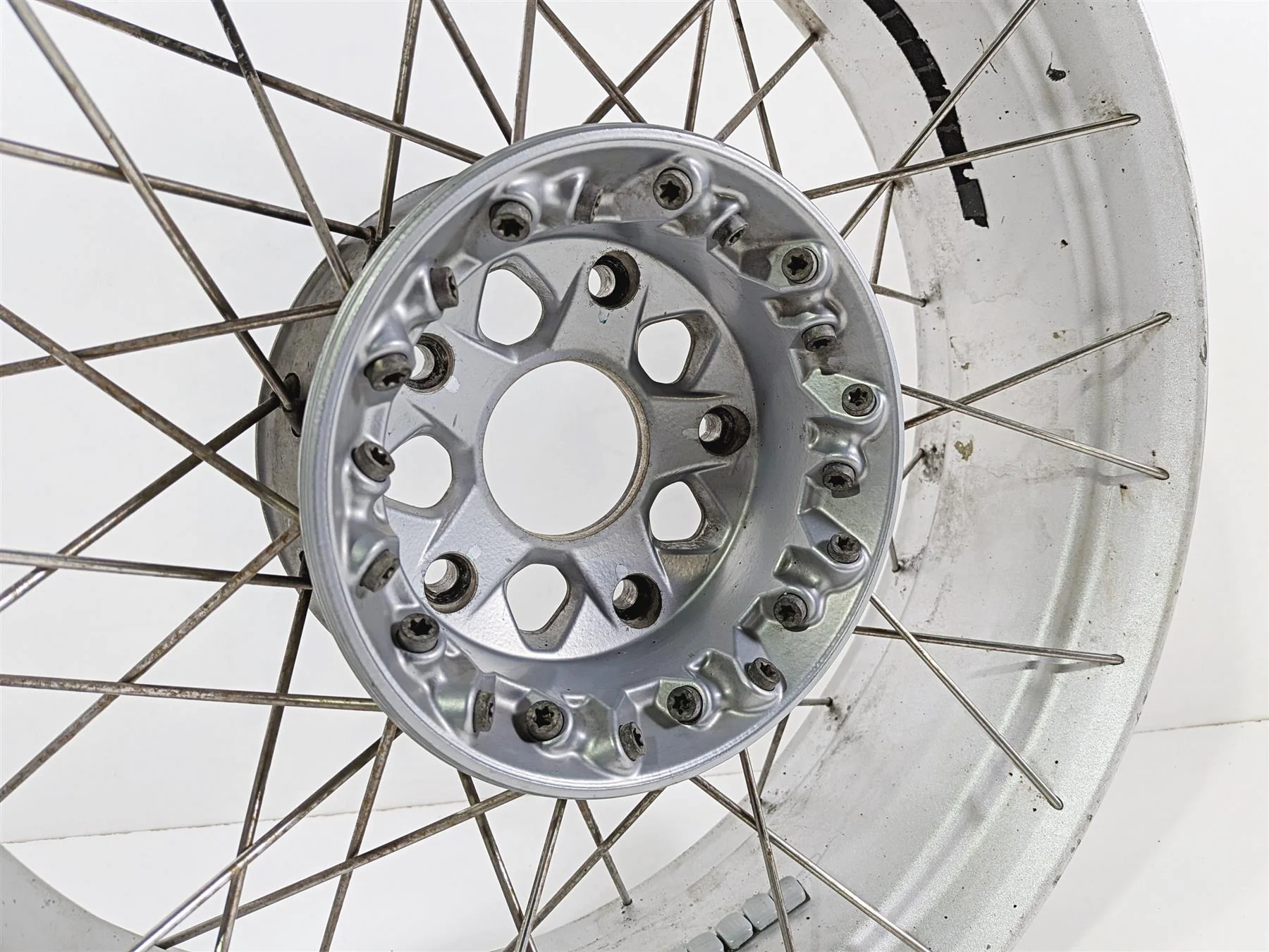 2015 BMW R1200GS  K50 Rear Wheel Rim 17x4.5 Runout 36318526904 - Image 5