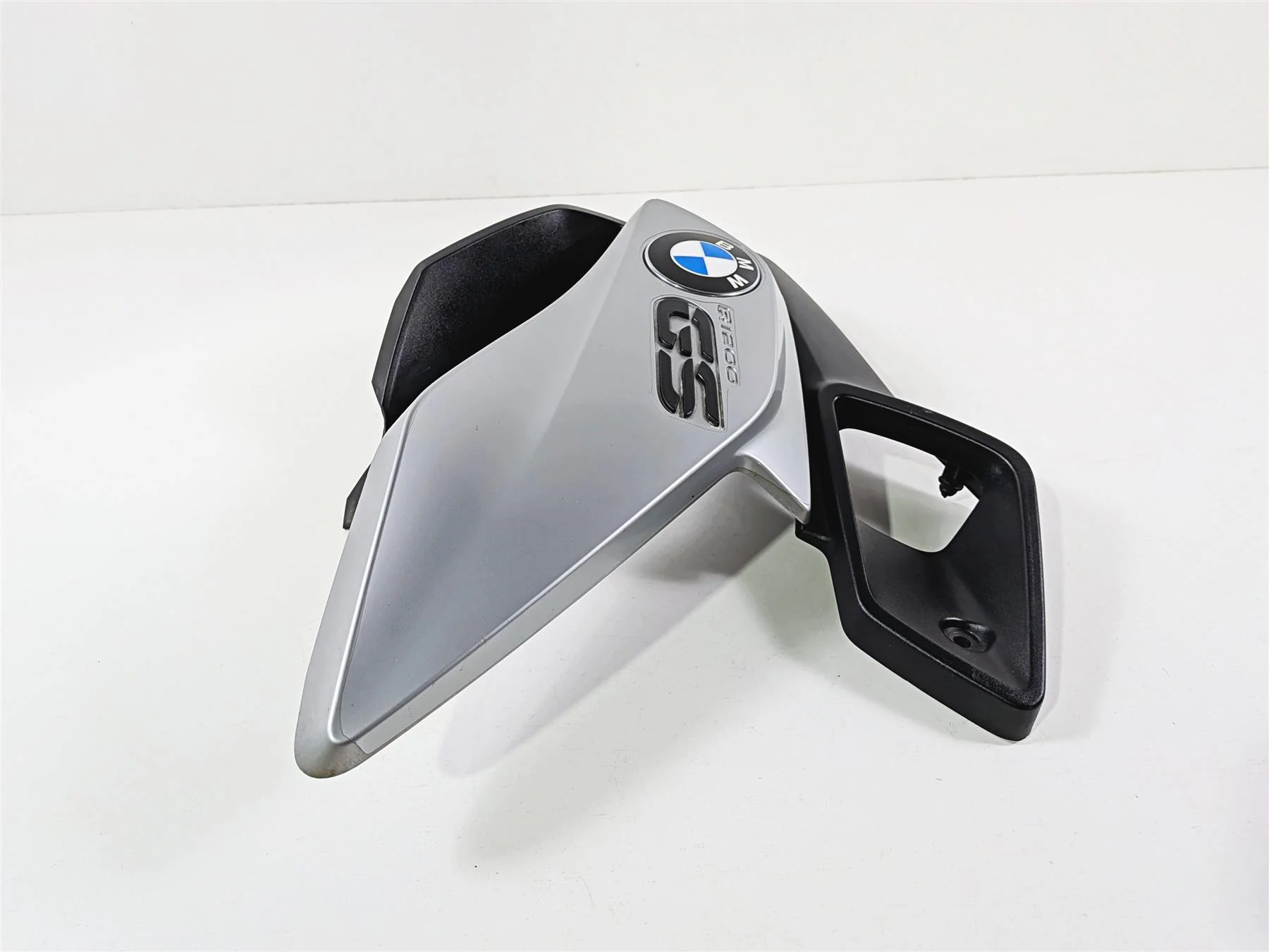 2015 BMW R1200GS  K50 Right Main Side Fairing Cover Set 46638533678 - Image 6