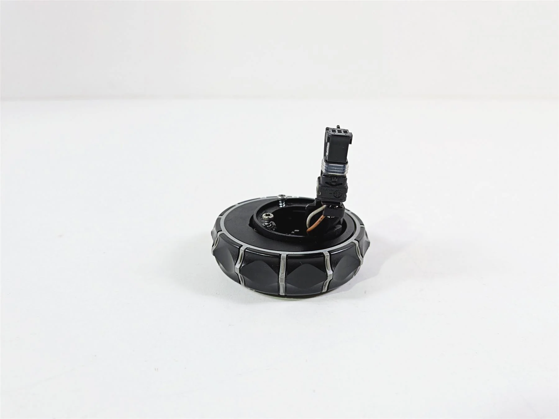 2015 BMW R1200GS K50 Round Multi Controller Switch 61317727498 - Image 8
