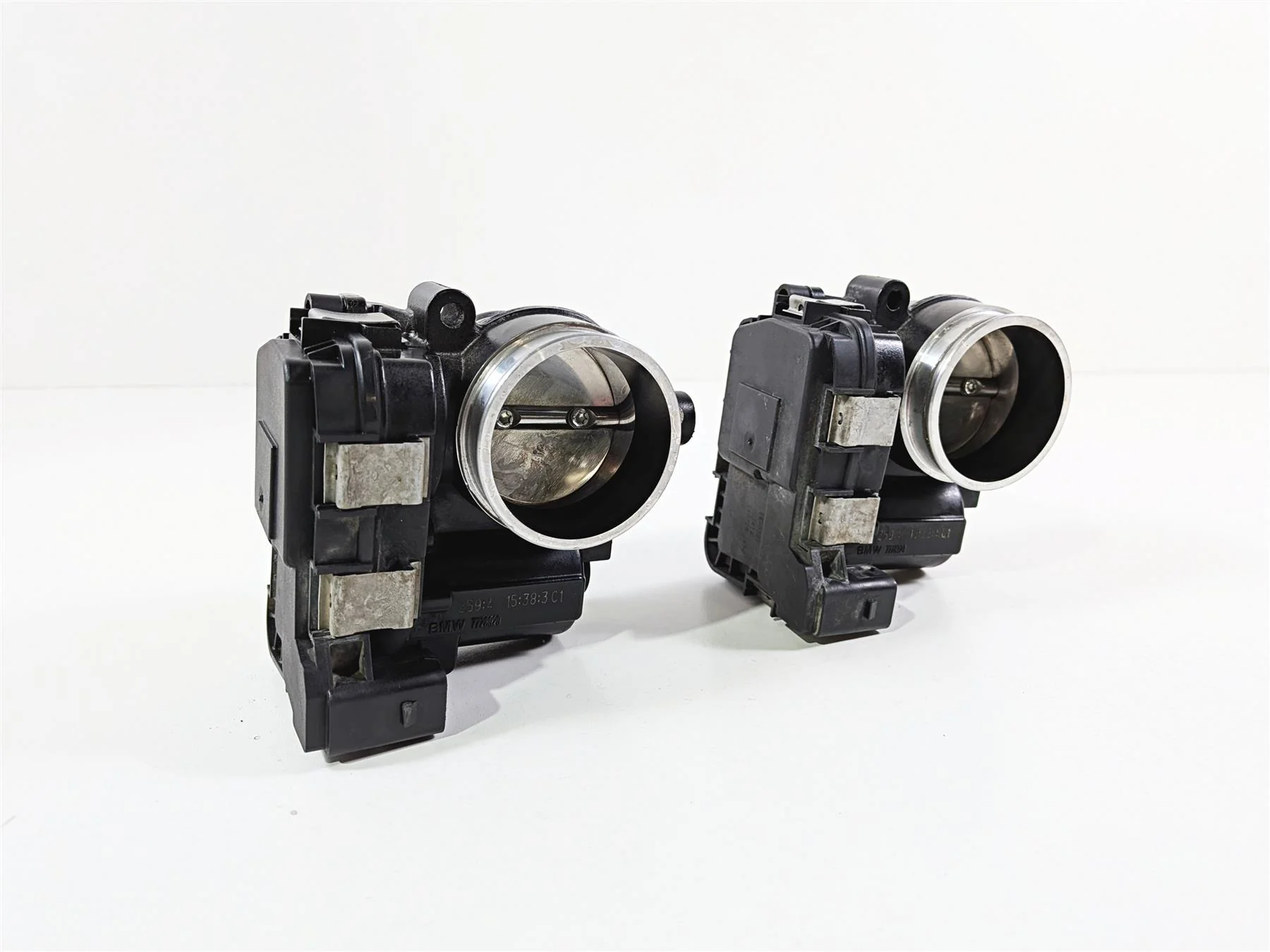 2015 BMW R1200GS  K50 Throttle Bodies Body Fuel Injection Set 13548564959 - Image 10