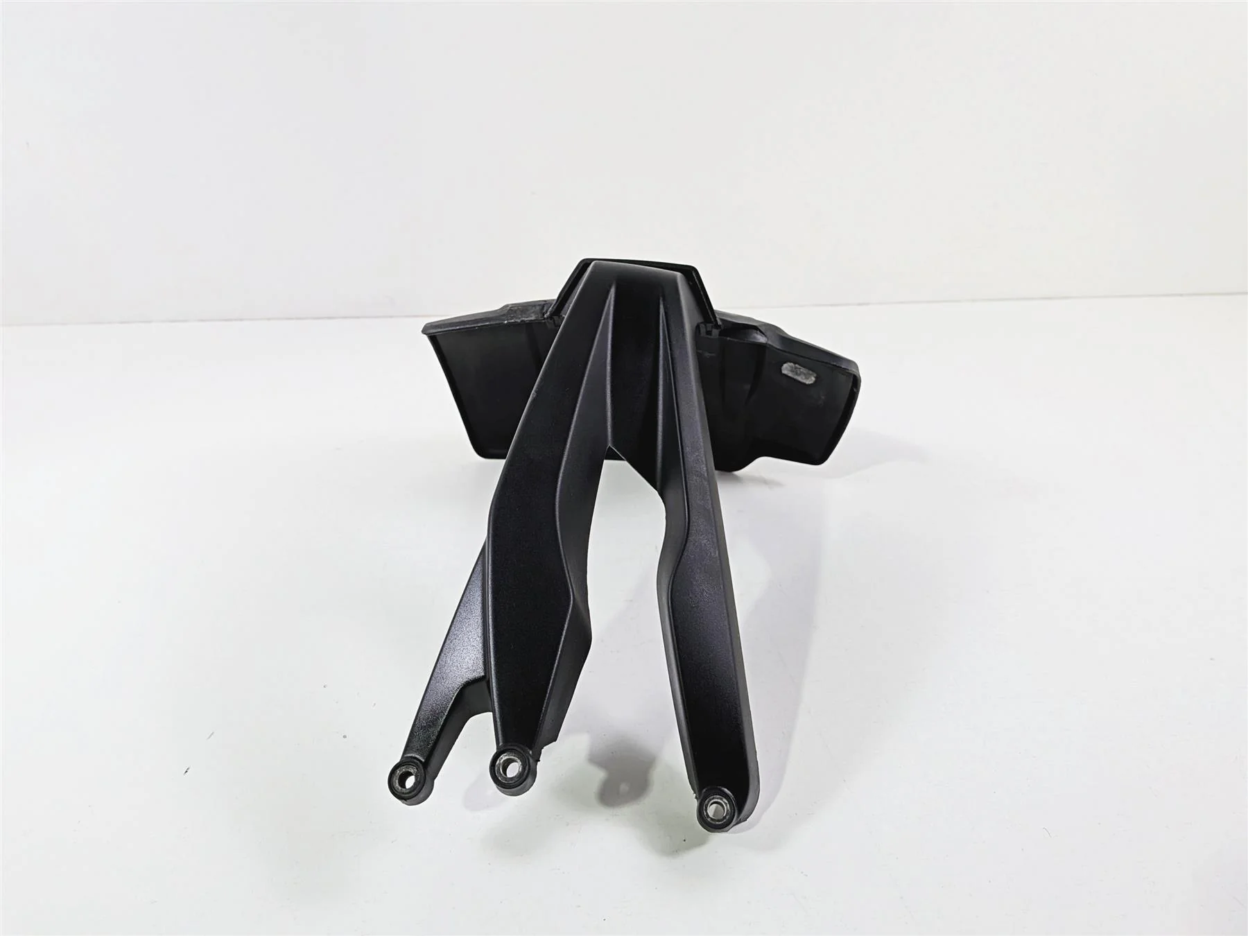 2015 BMW R1200GS  K50 Very Rear Tire Mudflap Guard -Crack 46628533657 - Image 4