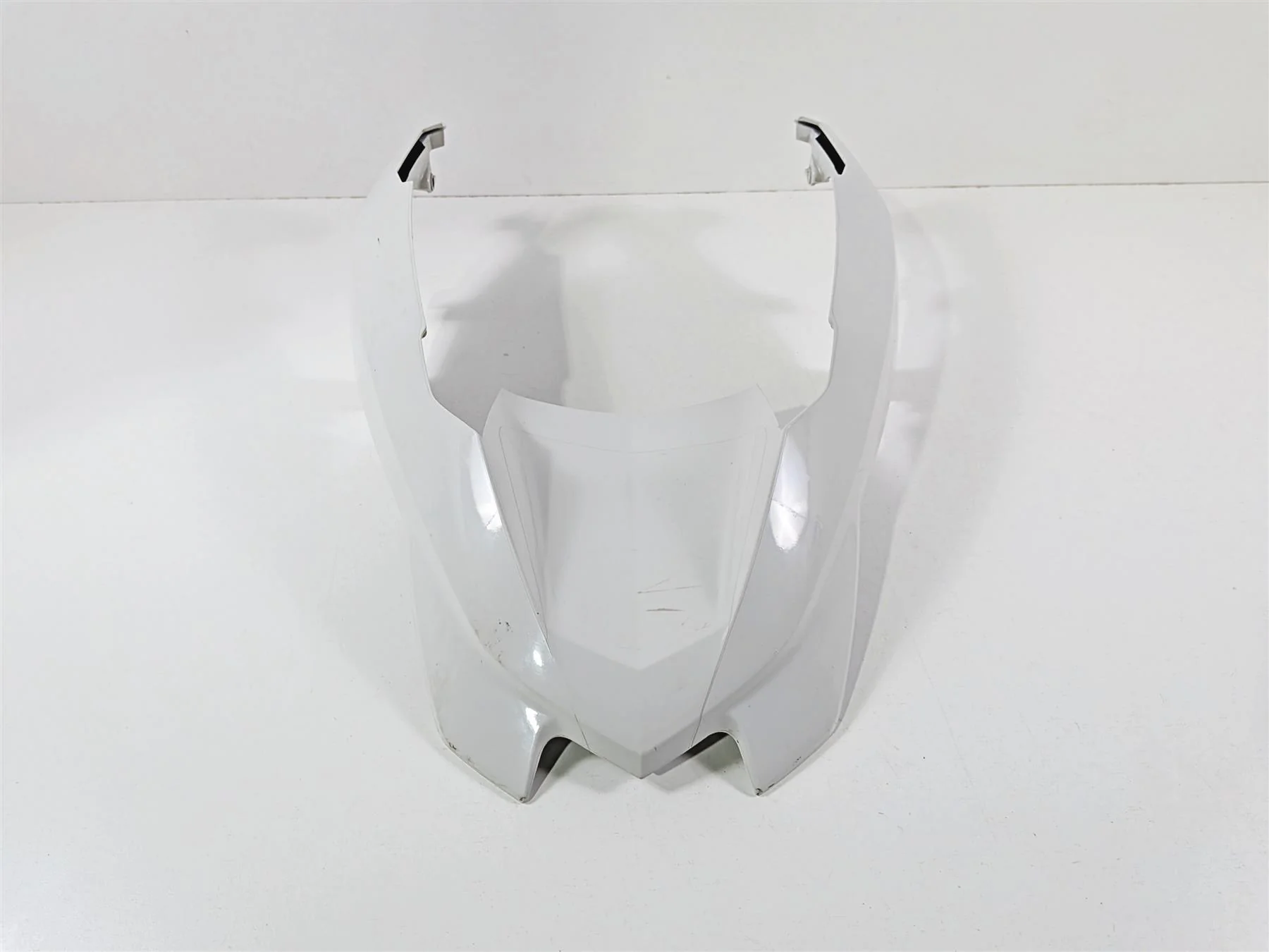 2015 BMW R1200GS K50 White Front Upper Fender Cover Fairing 46618532214 - Image 2