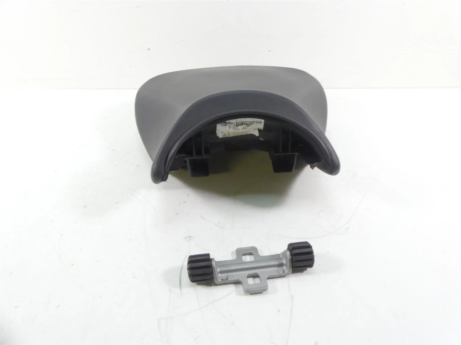 2015 BMW R1200RT K52 Front Driver Rider Saddle Seat - Read 52537728821 - Image 2