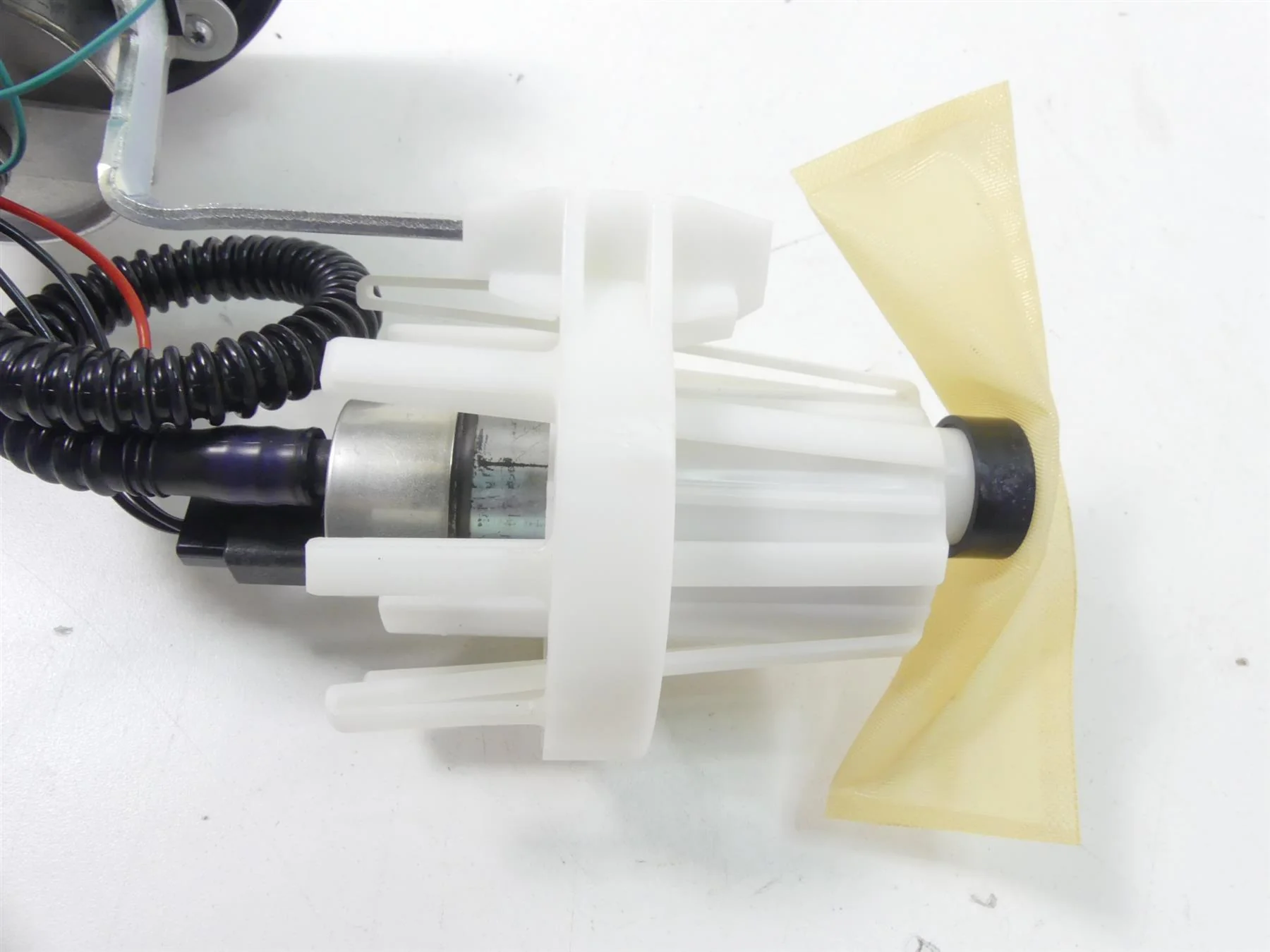 2015 BMW R1200RT K52 Fuel Gas Petrol Pump - Tested 1614835828 - Image 5