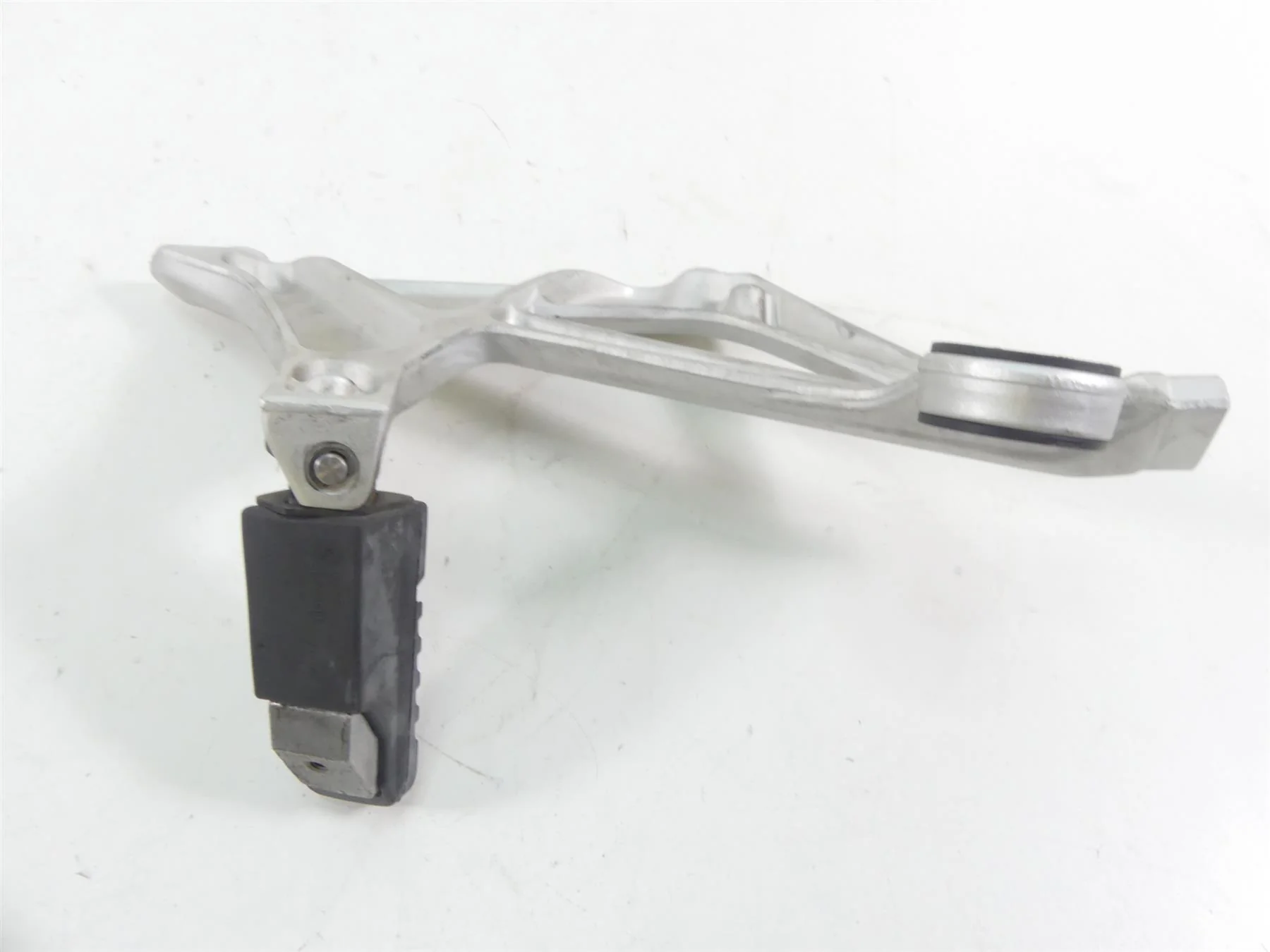 2015 BMW R1200RT K52 Rear Passenger Footpeg Foot Peg Set 46718534789 46718534790 - Image 6