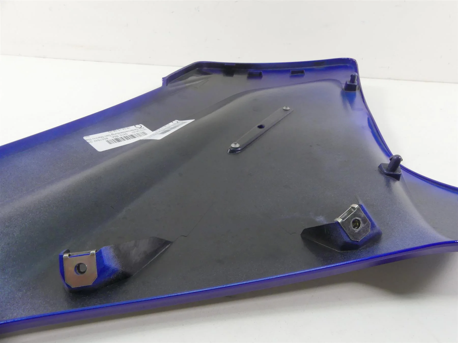 2015 BMW R1200RT K52 Right Side Blue Tank Cover Fairing 40902347090 - Image 3