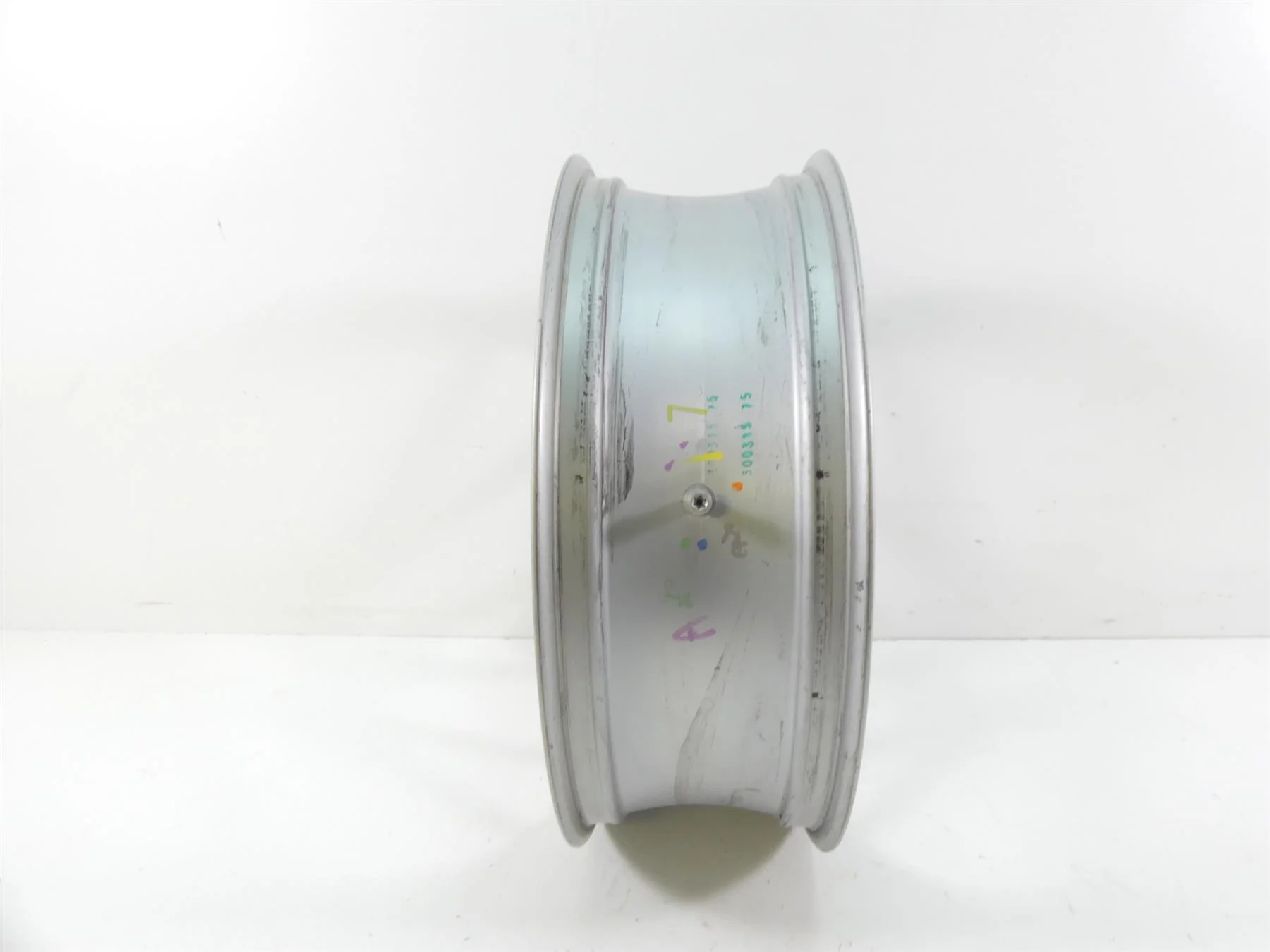 2015 BMW R1200RT K52 Straight Rear Cast Wheel Rim 17x5.5 36317727235 8530614 - Image 3