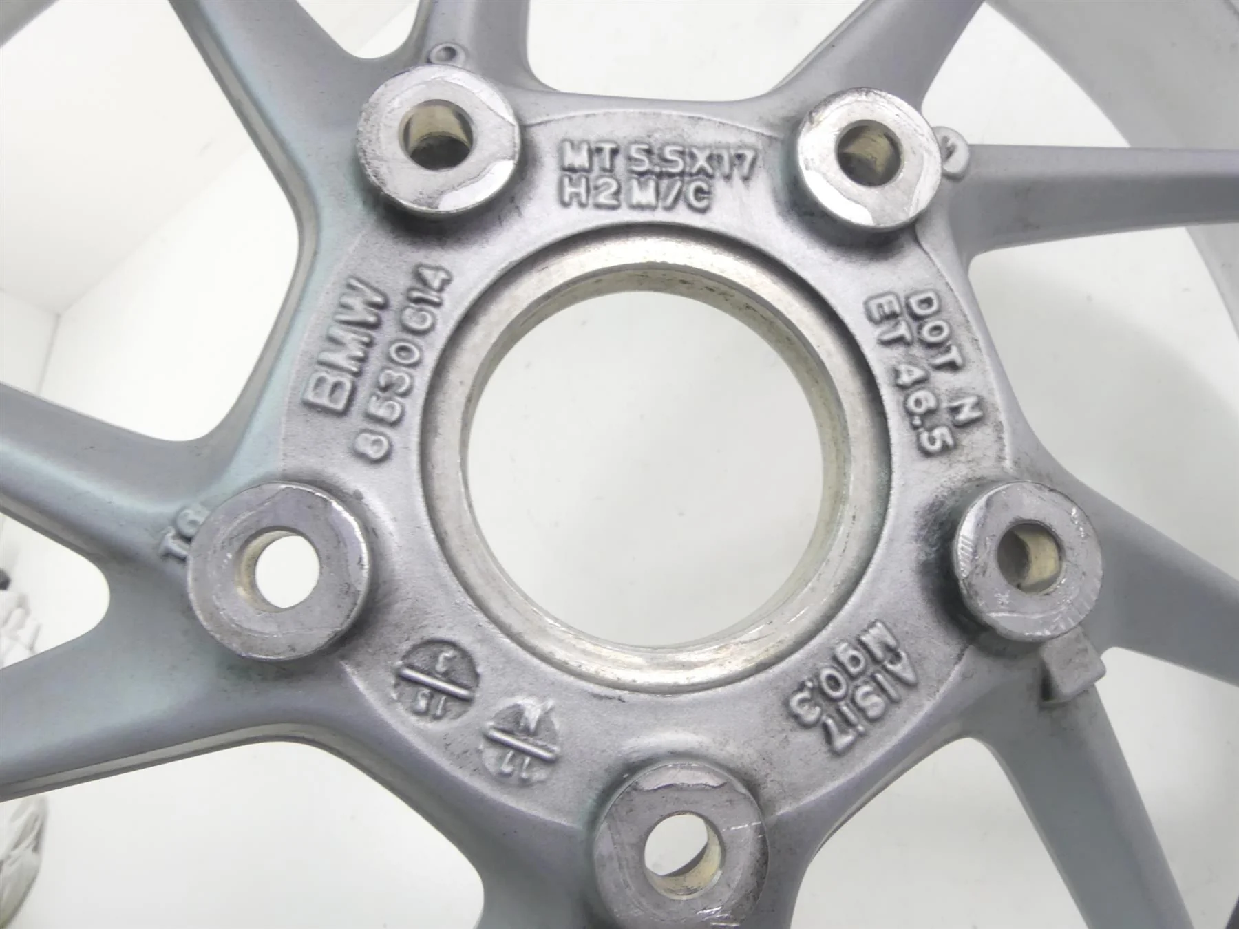 2015 BMW R1200RT K52 Straight Rear Cast Wheel Rim 17x5.5 36317727235 8530614 - Image 6