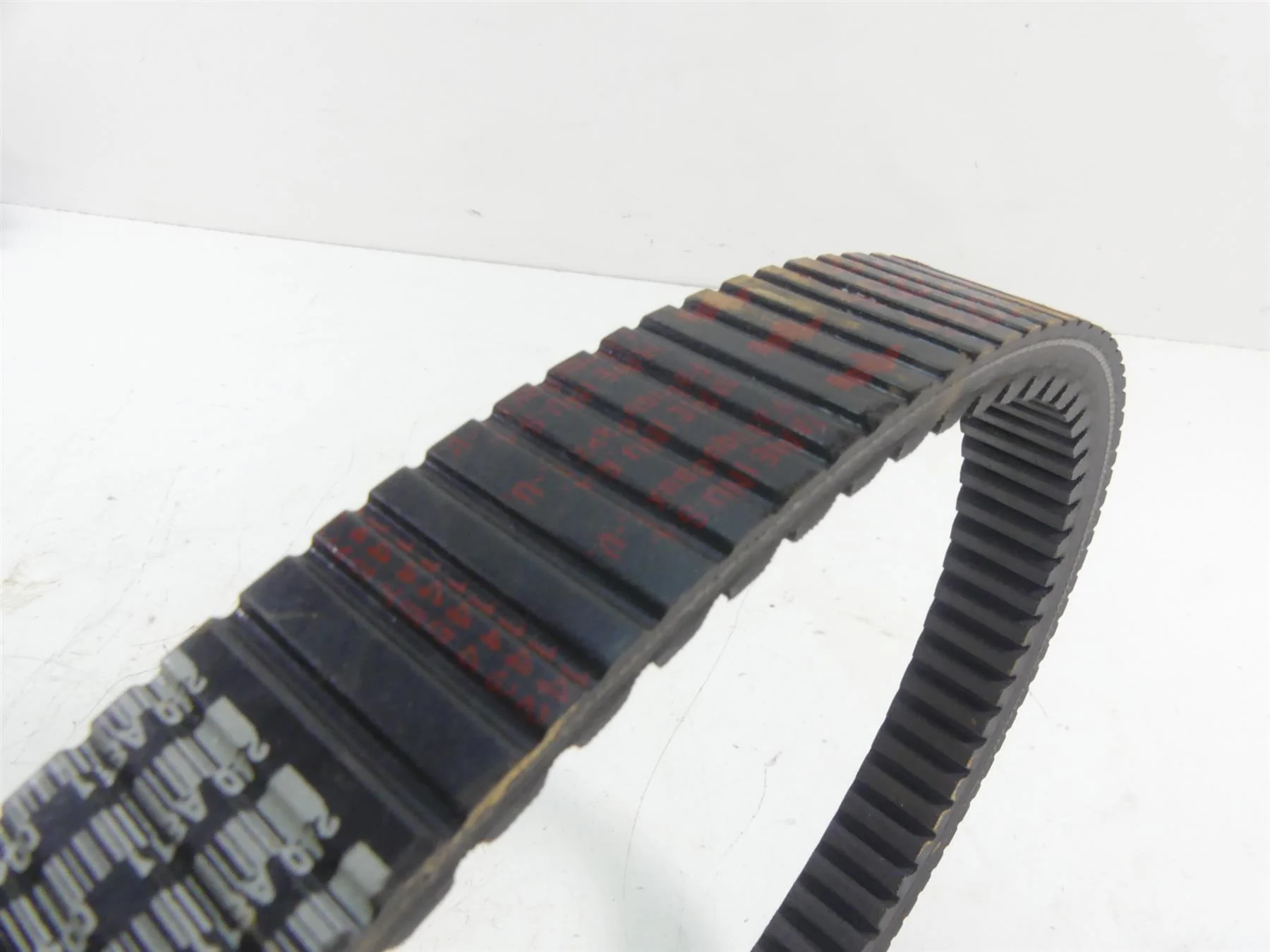 2015 Can-Am Commander 1000XT Drive V Belt 715000302 422280360 - Image 3