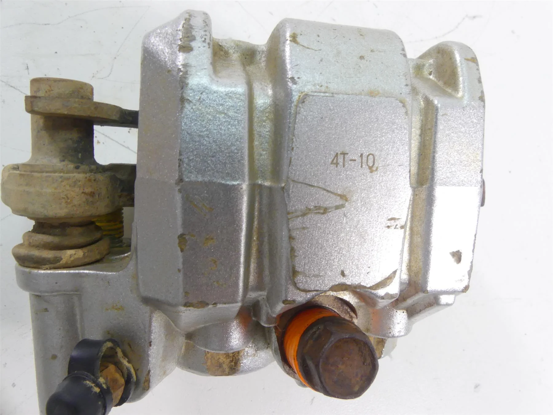 2015 Can-Am Commander 1000XT Rear Brake Caliper 705600872 - Image 6