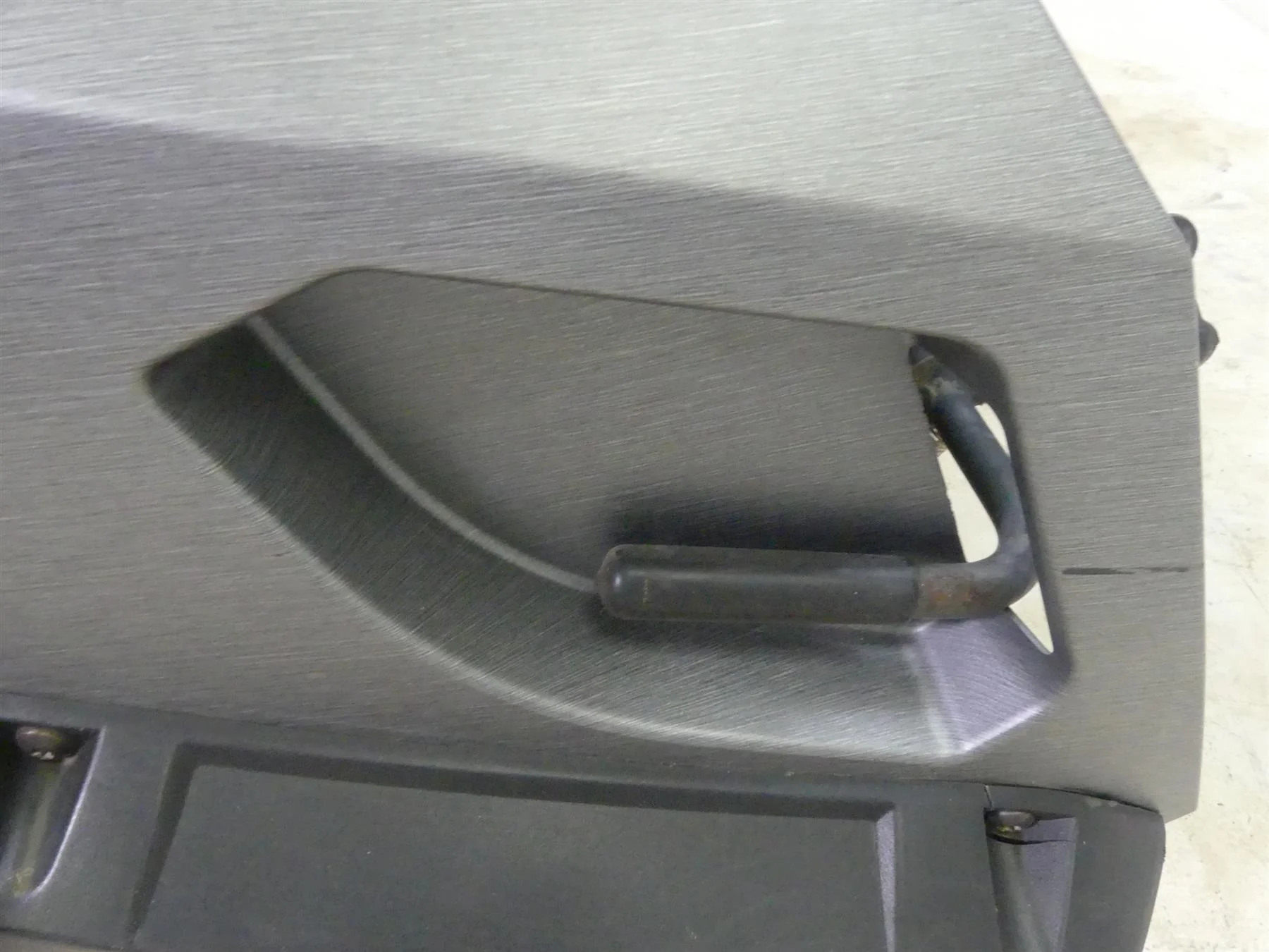 2015 Can-Am Commander 1000XT Rear Cargo Box Trunk Side Panel Bed 715002361 - Image 10