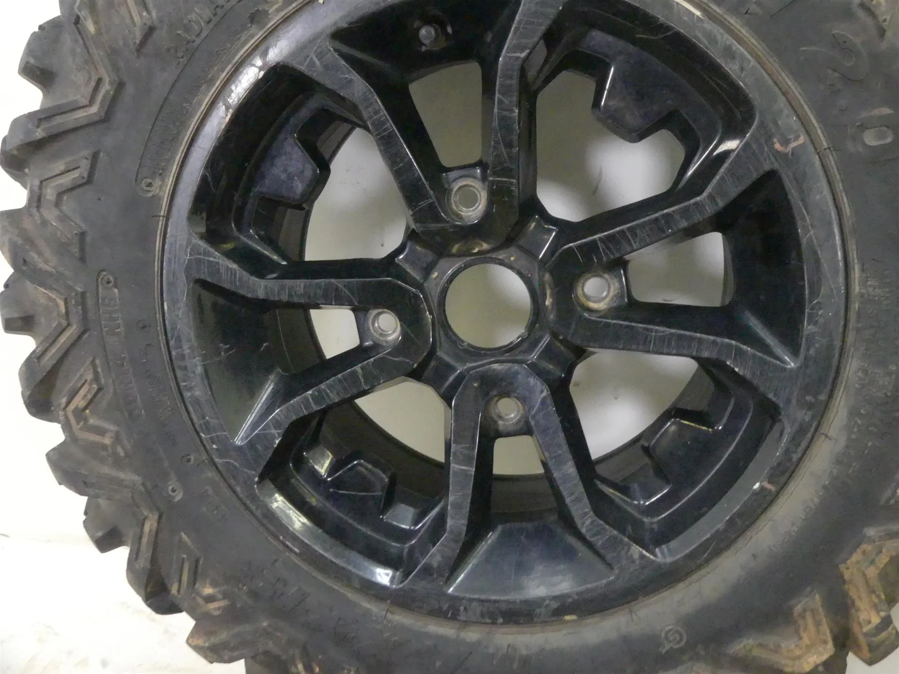 2015 Can-Am Commander 1000XT Wheel Tire Maxxis Bighorn 2.0 27x11-14 27x9-14 - Image 7