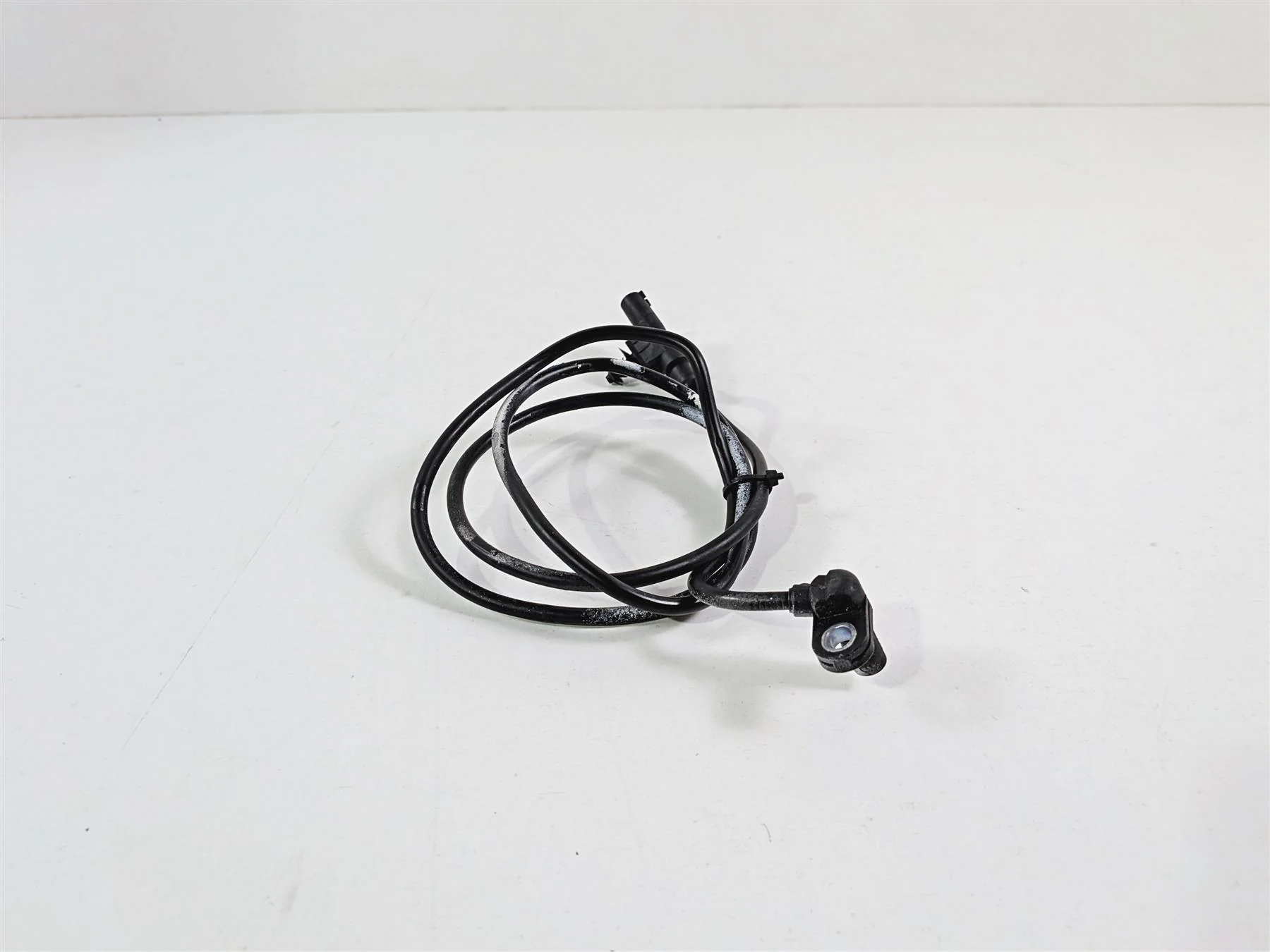 2015 Ducati Diavel Dark Bosch Front Abs Brake Wheel Speed Sensor 55212121B - Image 4