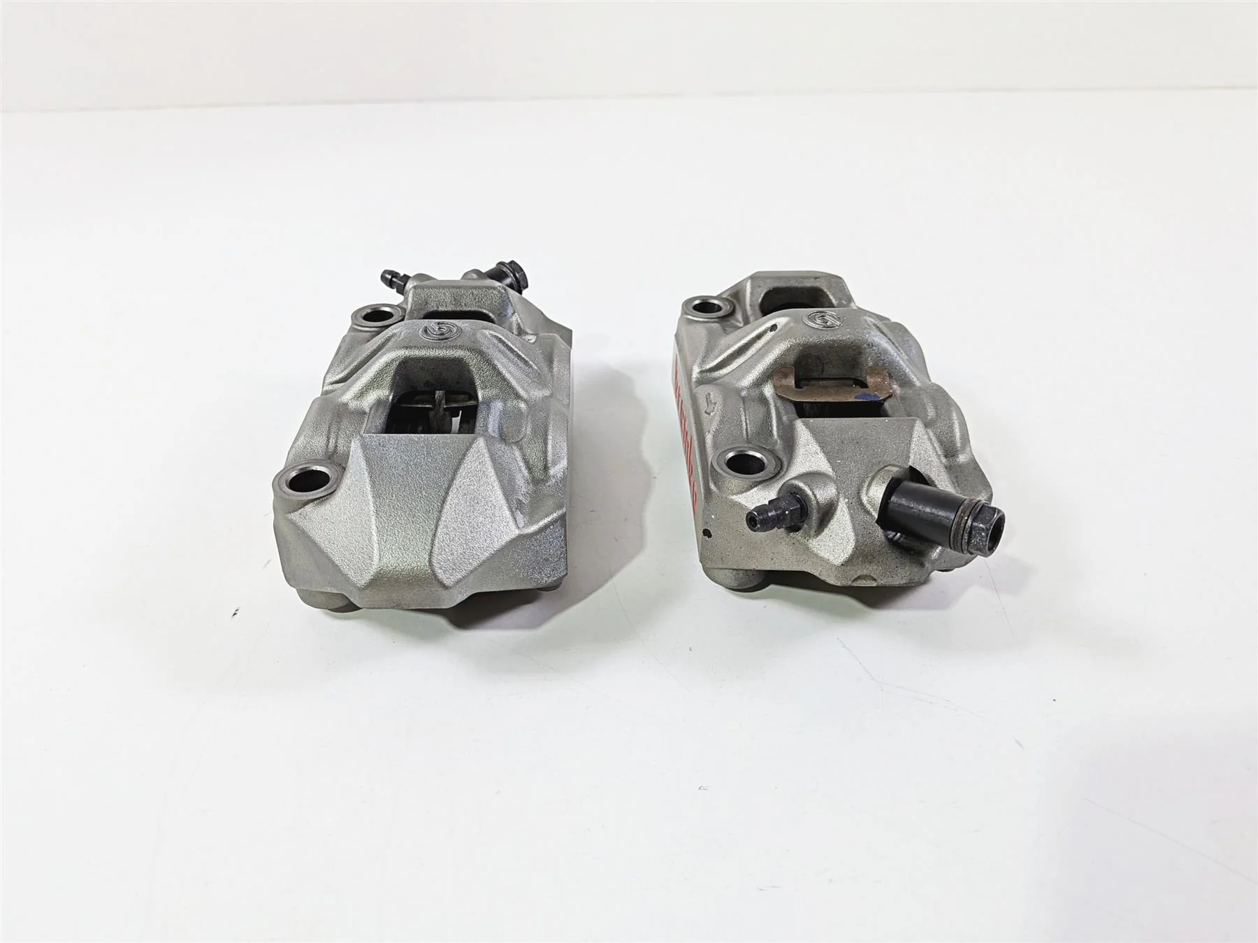 2015 Ducati Diavel Dark Front Brembo Brake Caliper Set 100mm 61040901C 61040911C - Image 6