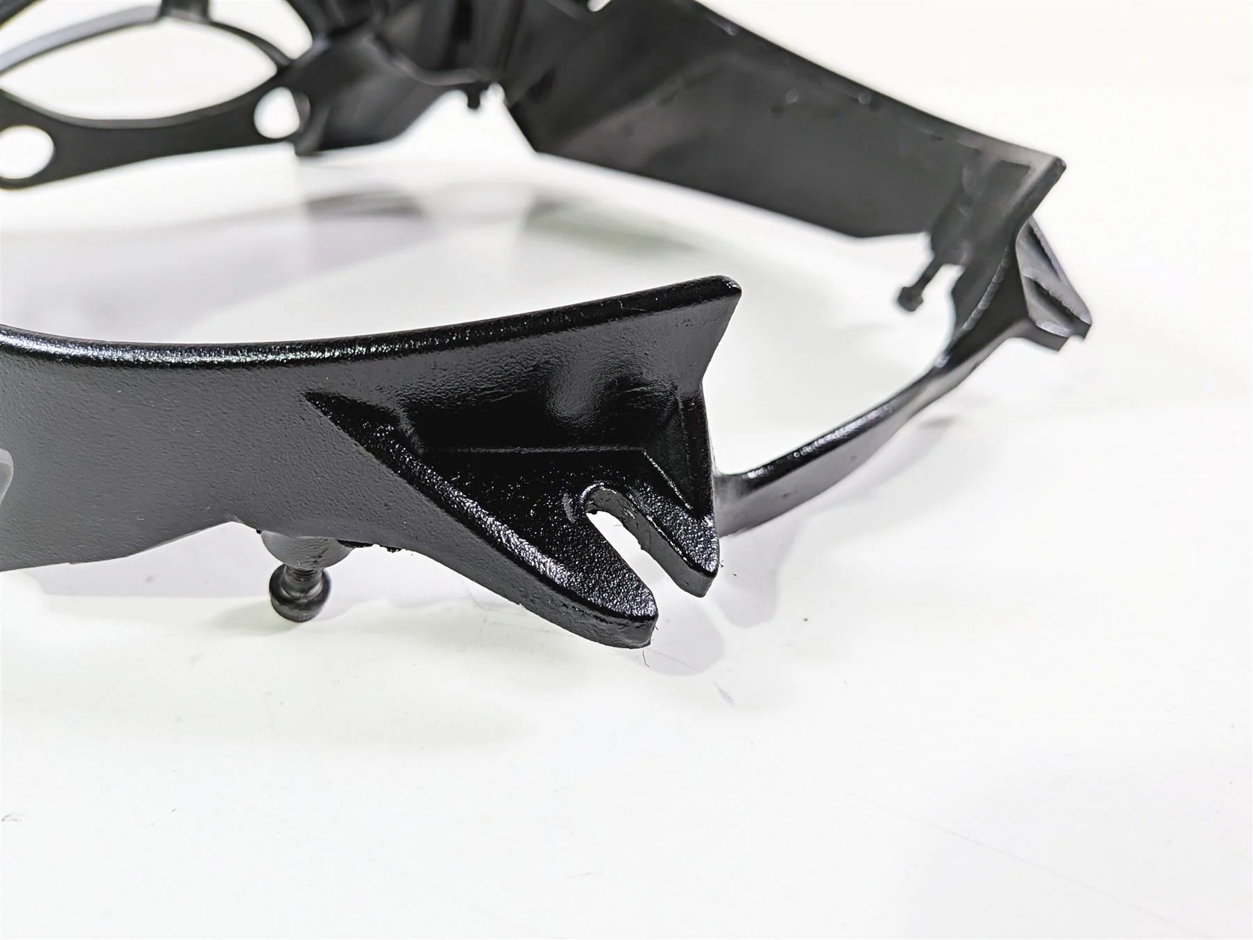 2015 Ducati Diavel Dark Headlight Holder Visor Bracket Set 8291C431AA 48016301AA - Image 2
