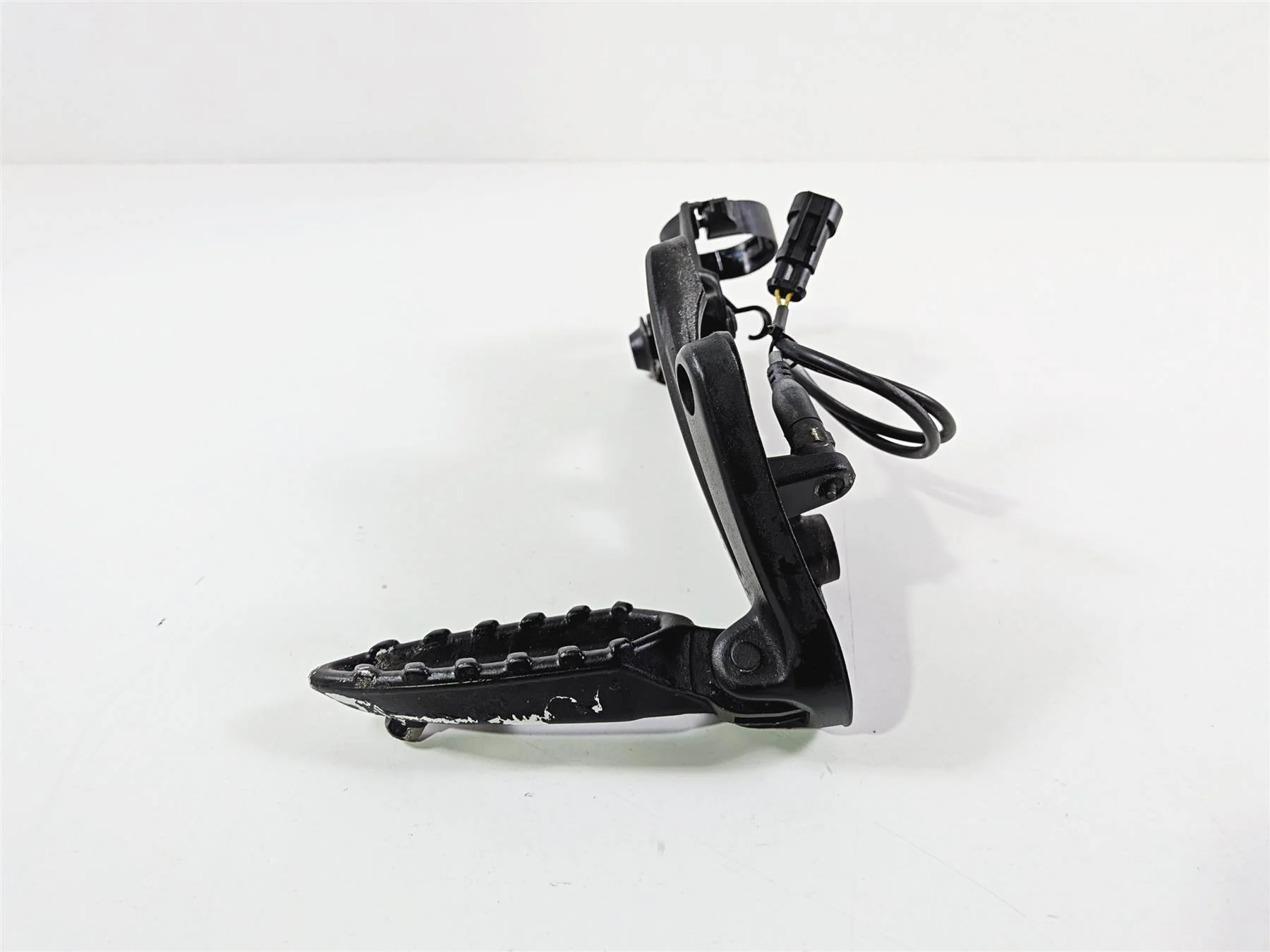 2015 Ducati Diavel Dark Right Rider Foot Peg & Mount 82411761B - Image 5