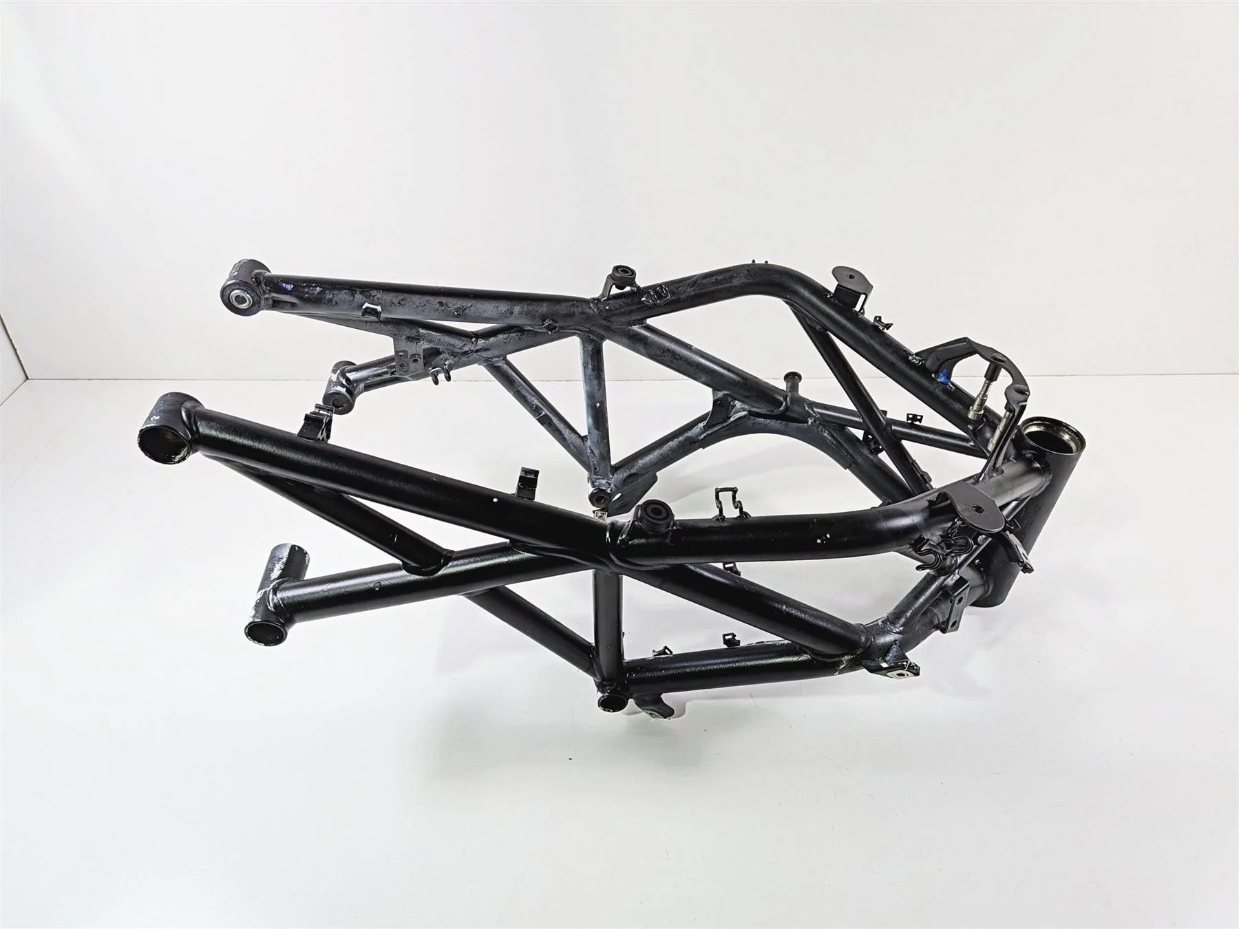 2015 Ducati Diavel Dark Straight Main Frame Chassis with Missouri Clean Title 470P2012AT