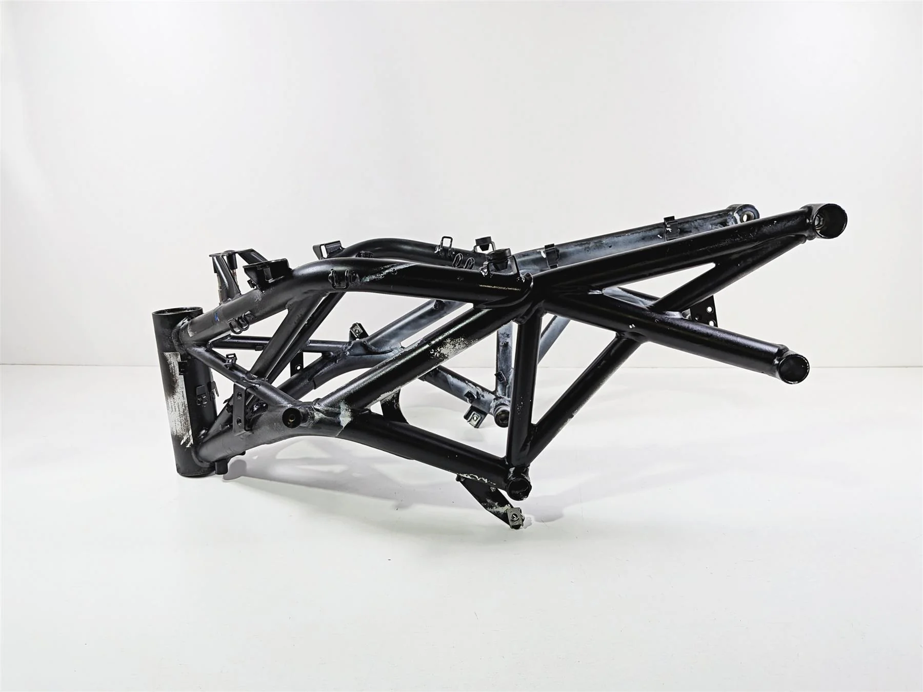 2015 Ducati Diavel Dark Straight Main Frame Chassis with Missouri Clean Title 470P2012AT - Image 4