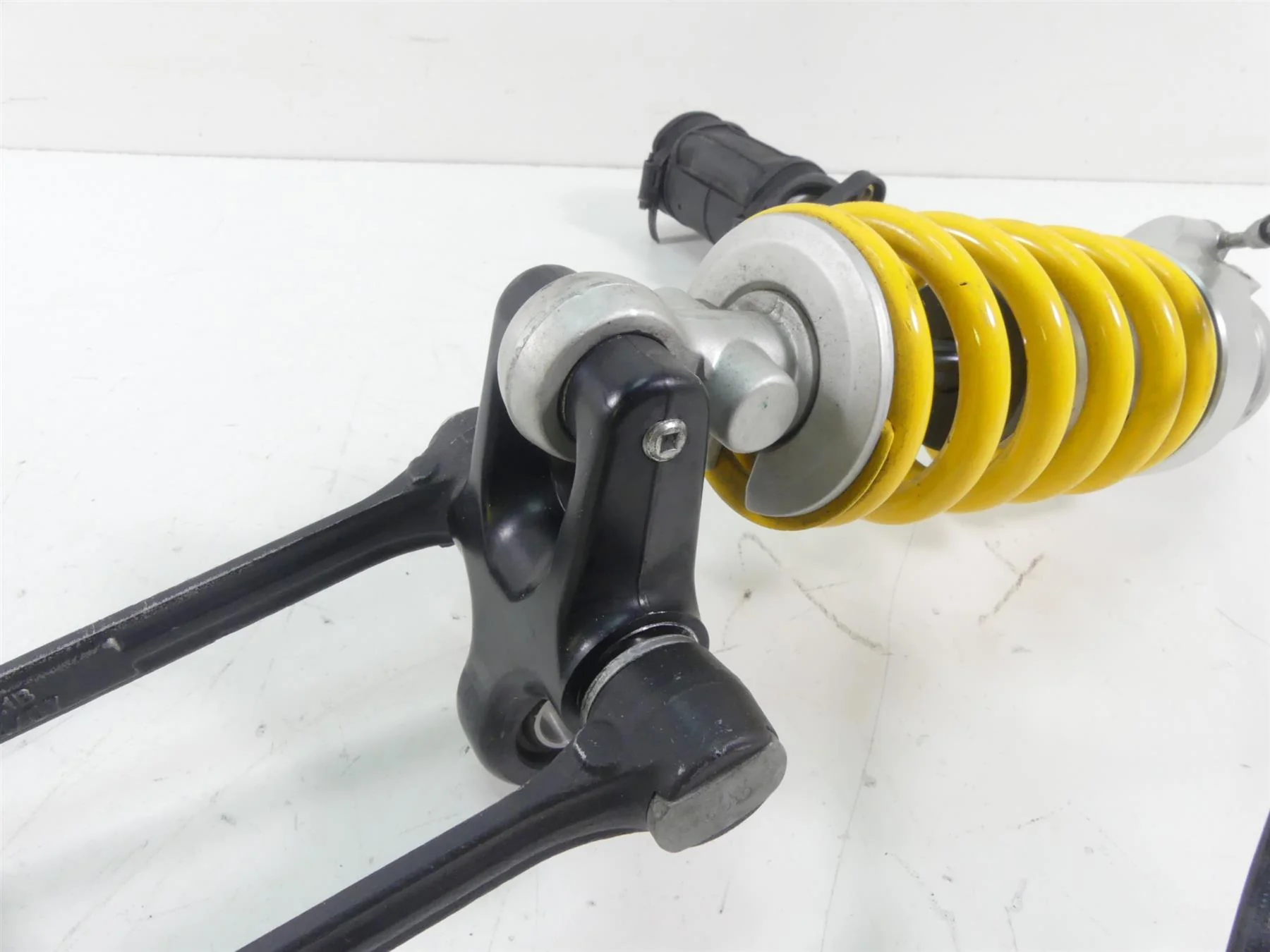 2015 Ducati Diavel Dark Straight Rear Sachs Shock Damper Suspension 36521011B - Image 8