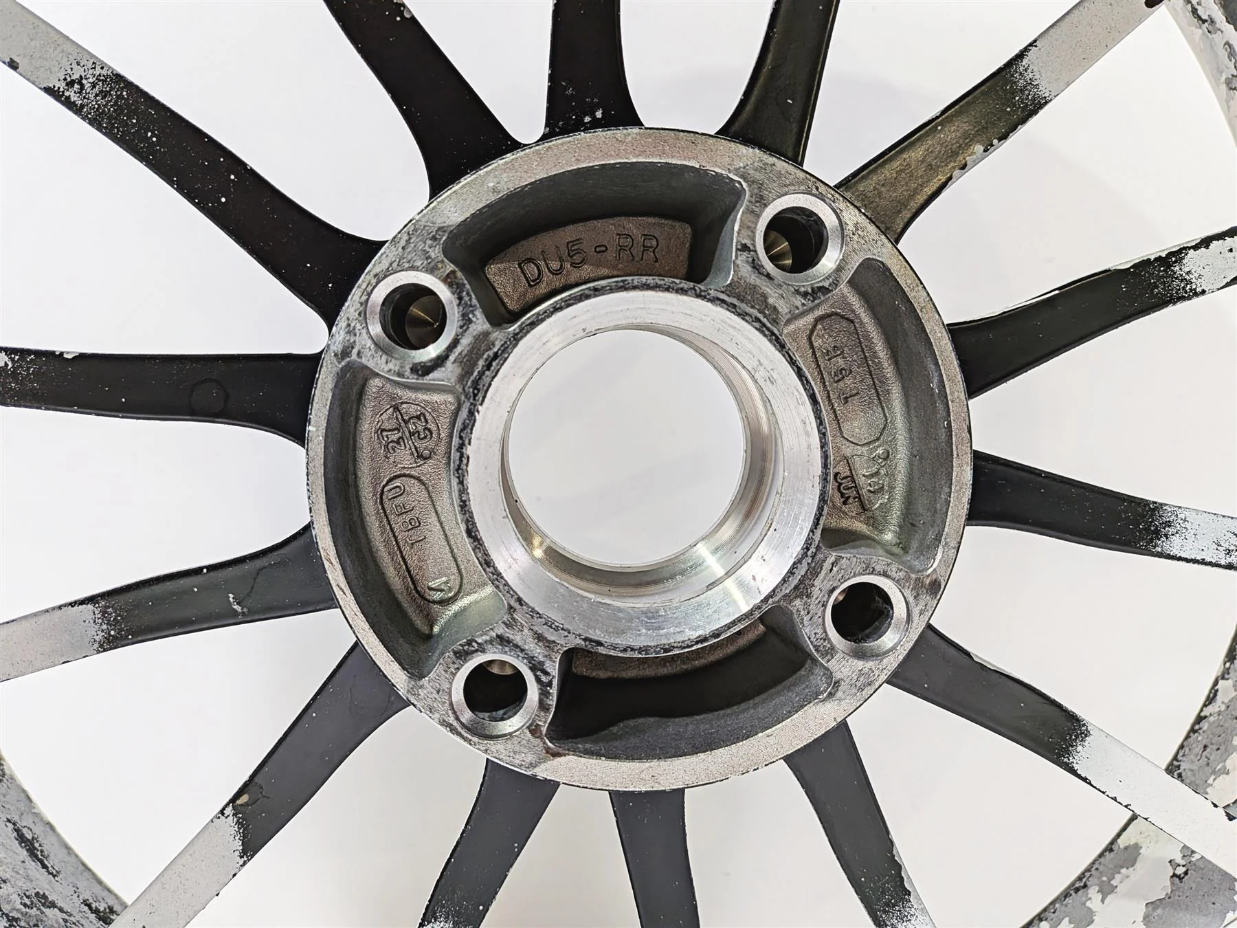 2015 Ducati Diavel Dark Straight Rear Wheel Rim 17x8 50211422AA - Image 4
