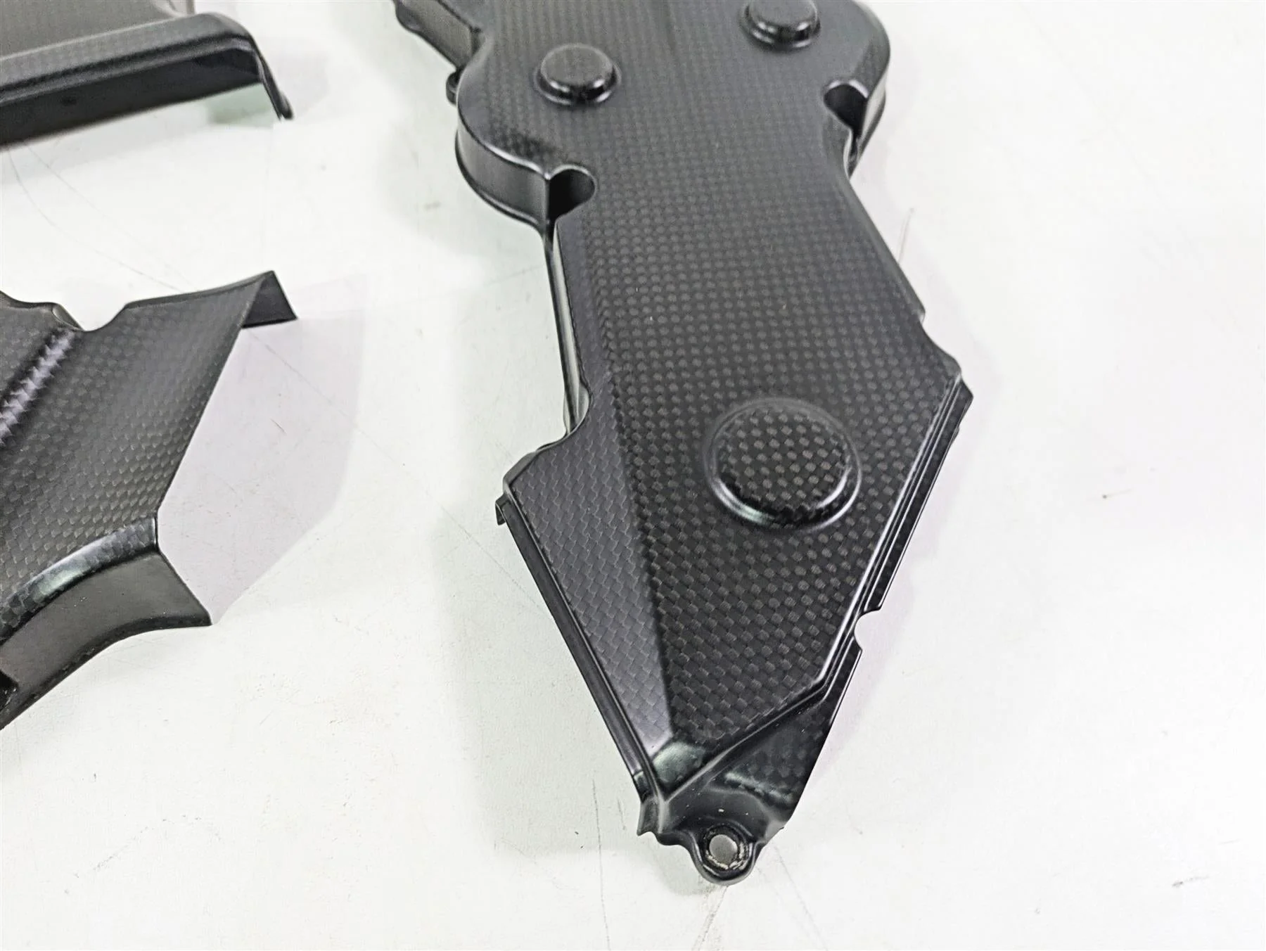 2015 Ducati Hypermotard 821 SP Carbon Fiber Timing Cover Set 24511411A 24511101B - Image 10