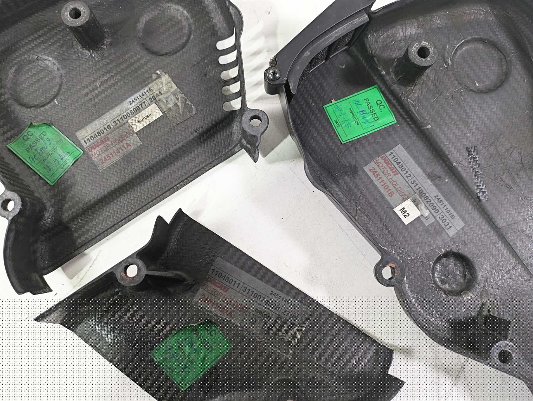 2015 Ducati Hypermotard 821 SP Carbon Fiber Timing Cover Set 24511411A 24511101B - Image 12