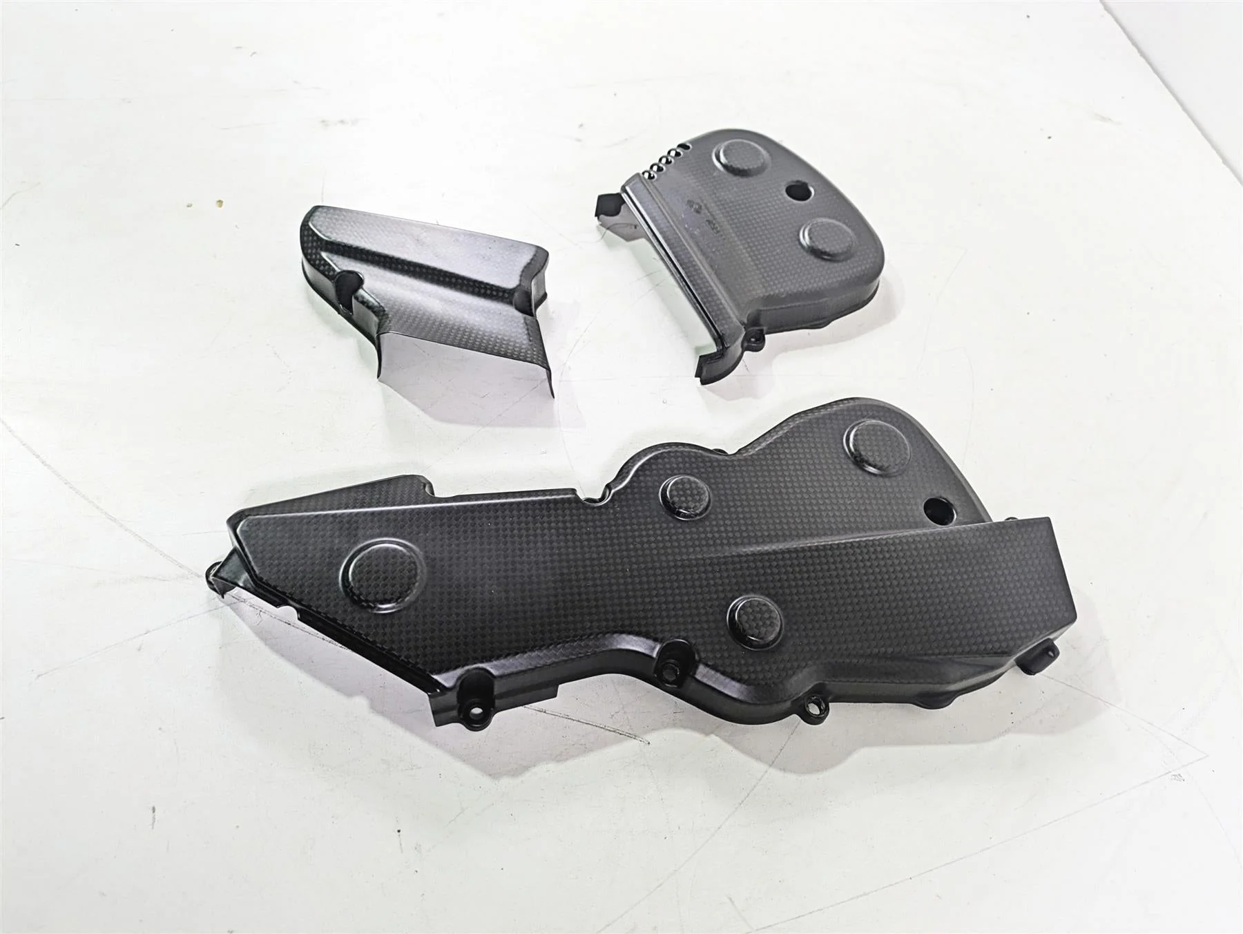 2015 Ducati Hypermotard 821 SP Carbon Fiber Timing Cover Set 24511411A 24511101B - Image 3