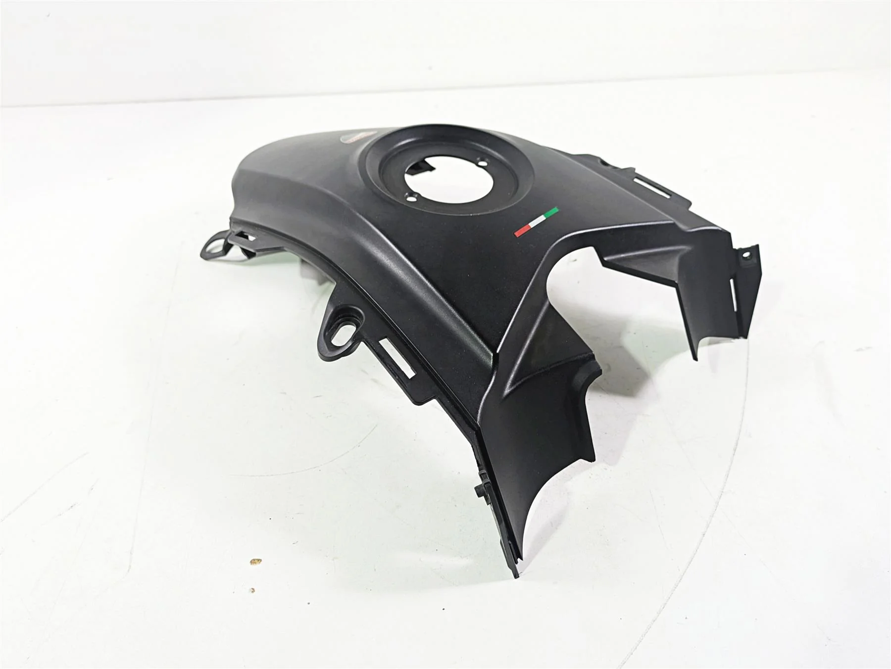 2015 Ducati Hypermotard 821 SP Center Tank Fairing Cover Cowl 48015671B - Image 11