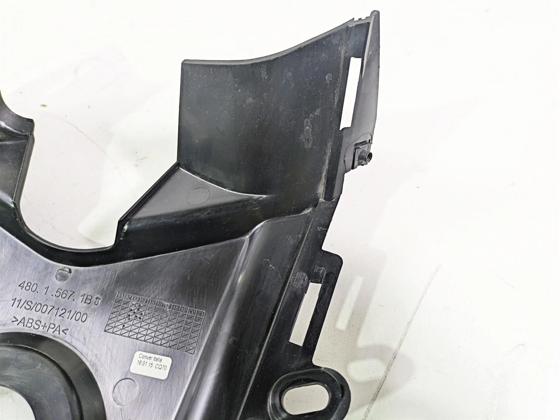 2015 Ducati Hypermotard 821 SP Center Tank Fairing Cover Cowl 48015671B - Image 9