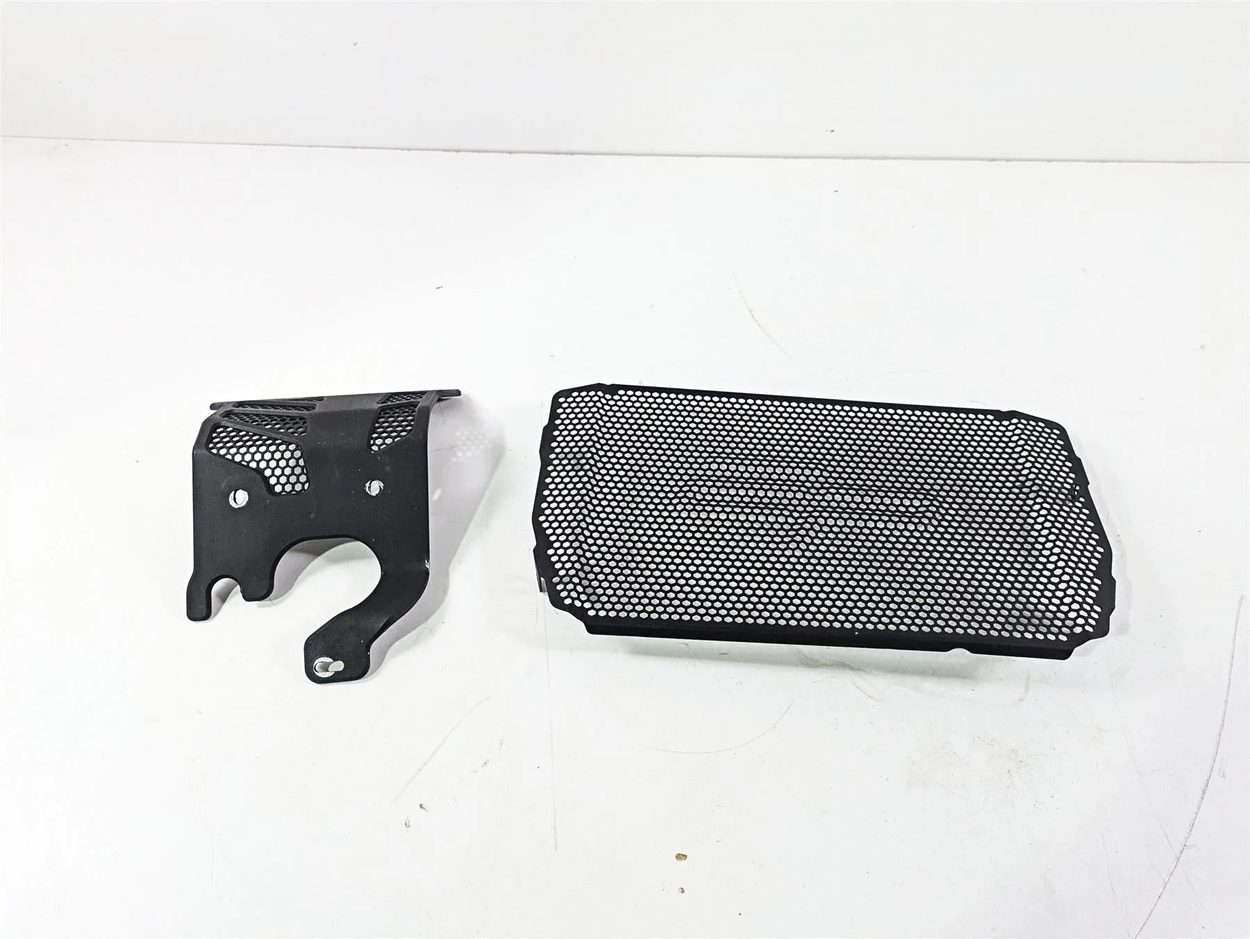 2015 Ducati Hypermotard 821 SP Evotech Radiator & Engine Guard Set PRN011128-01