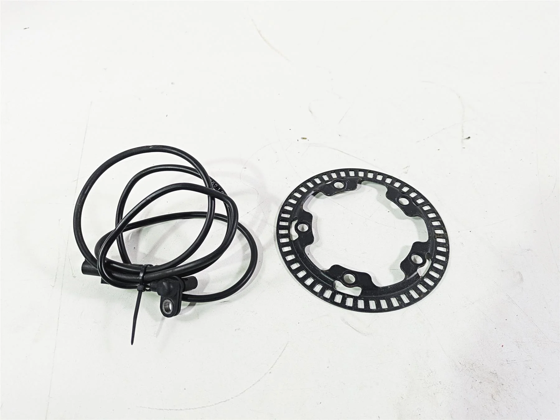 2015 Ducati Hypermotard 821 SP Front Abs Brake Wheel Speed Sensor 55212121B
