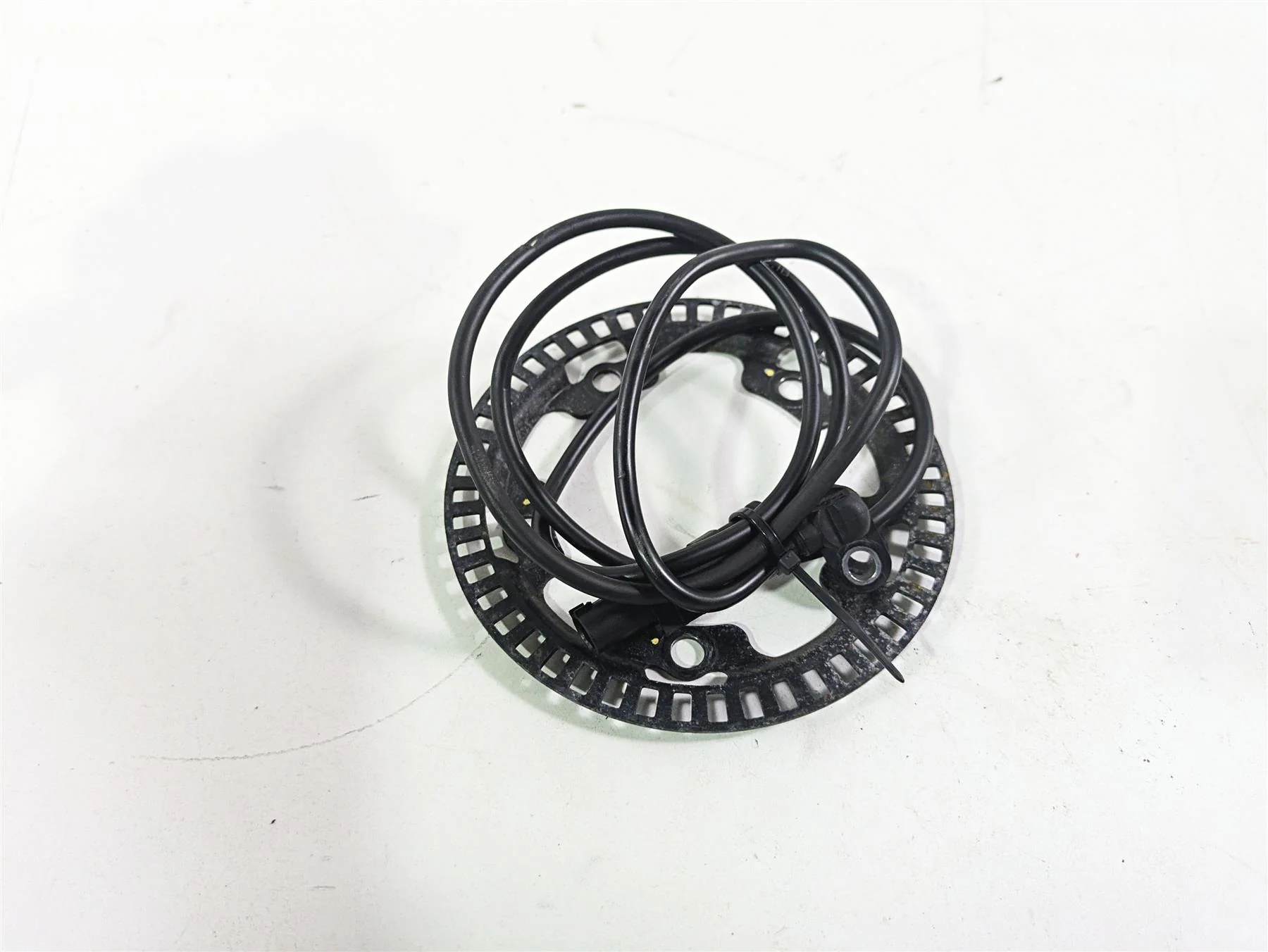 2015 Ducati Hypermotard 821 SP Front Abs Brake Wheel Speed Sensor 55212121B - Image 5